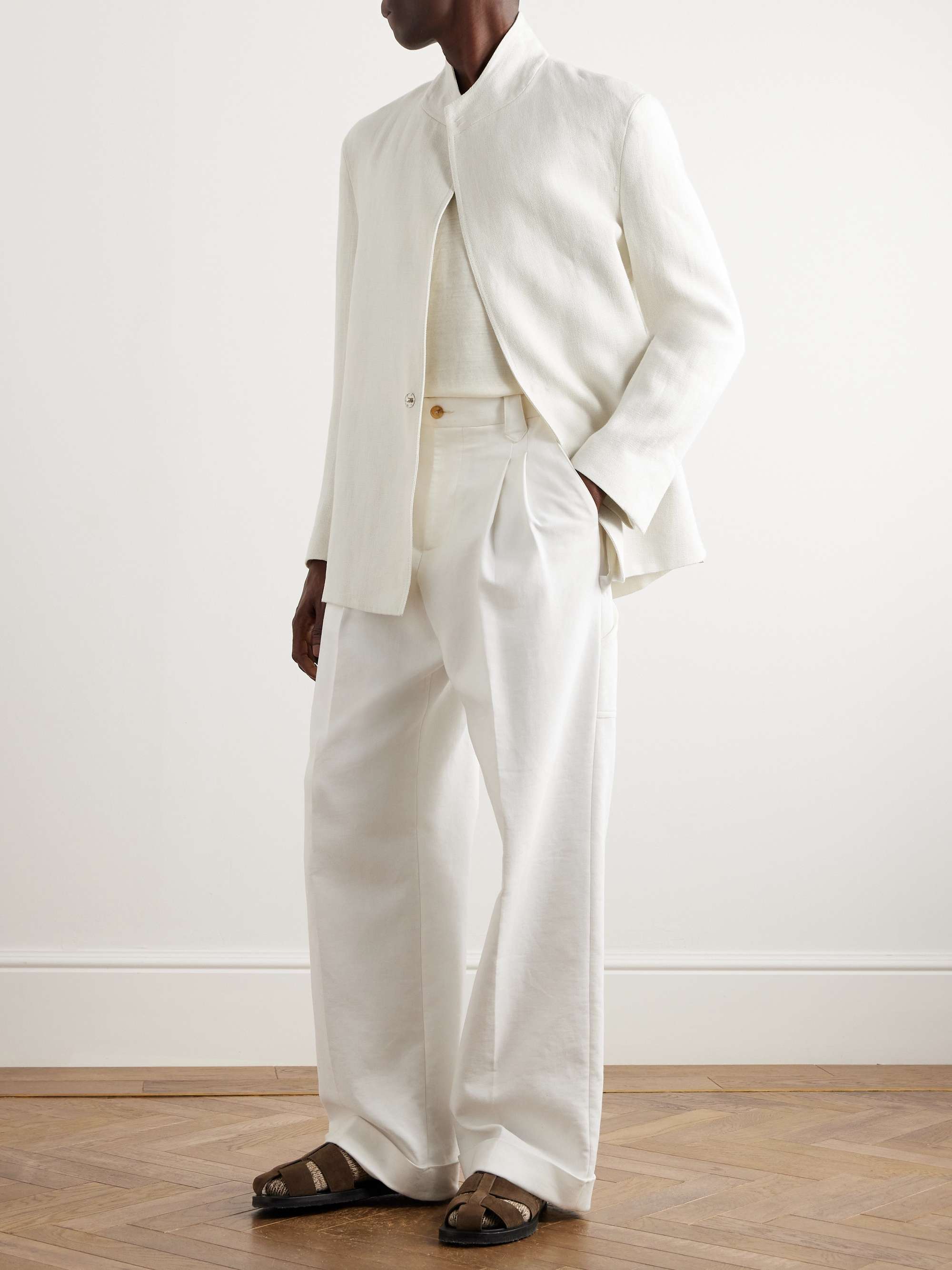 Mandarin-Collar Unstructrured Linen Blazer view