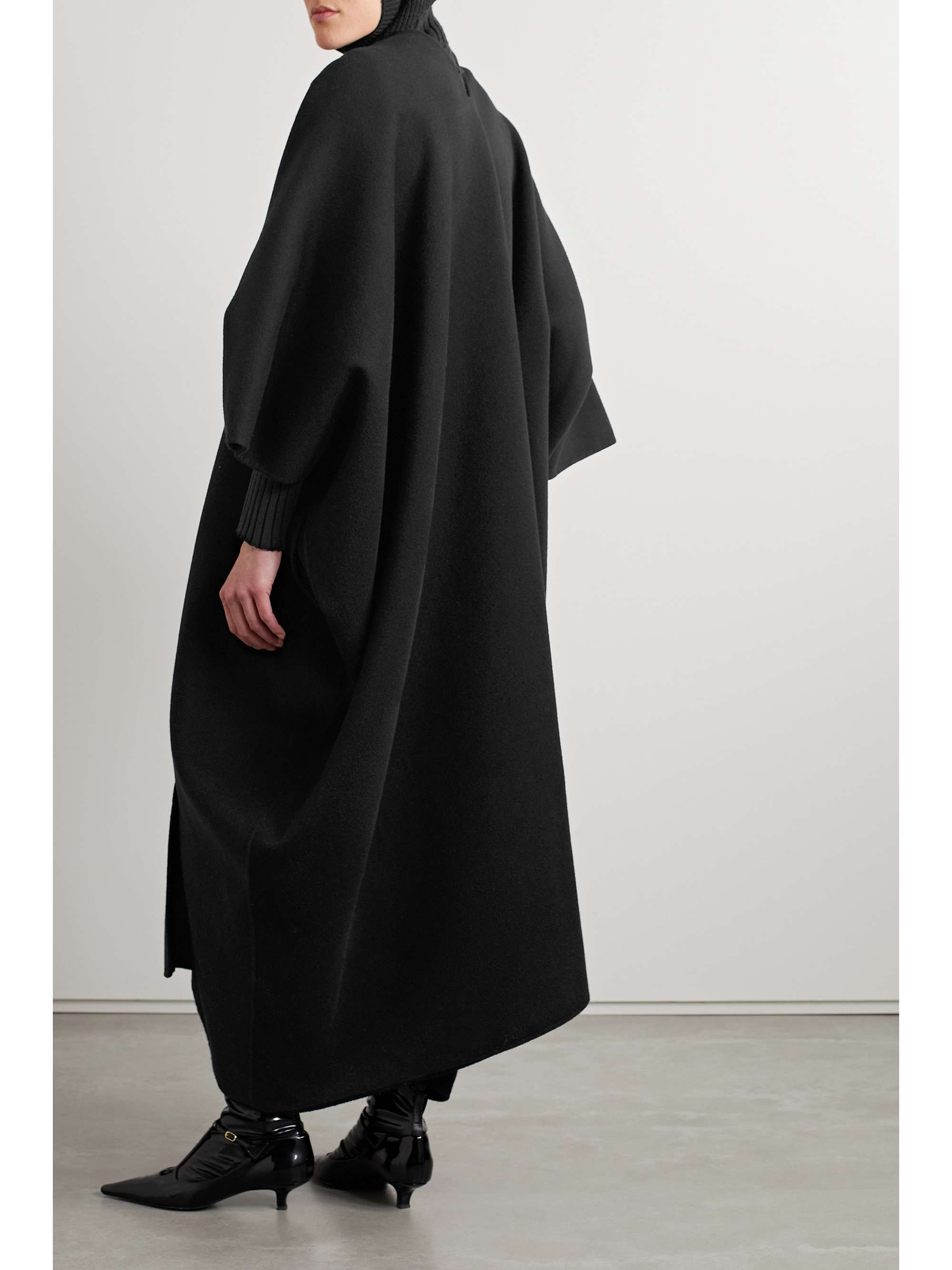 Febo oversized cashmere coat view