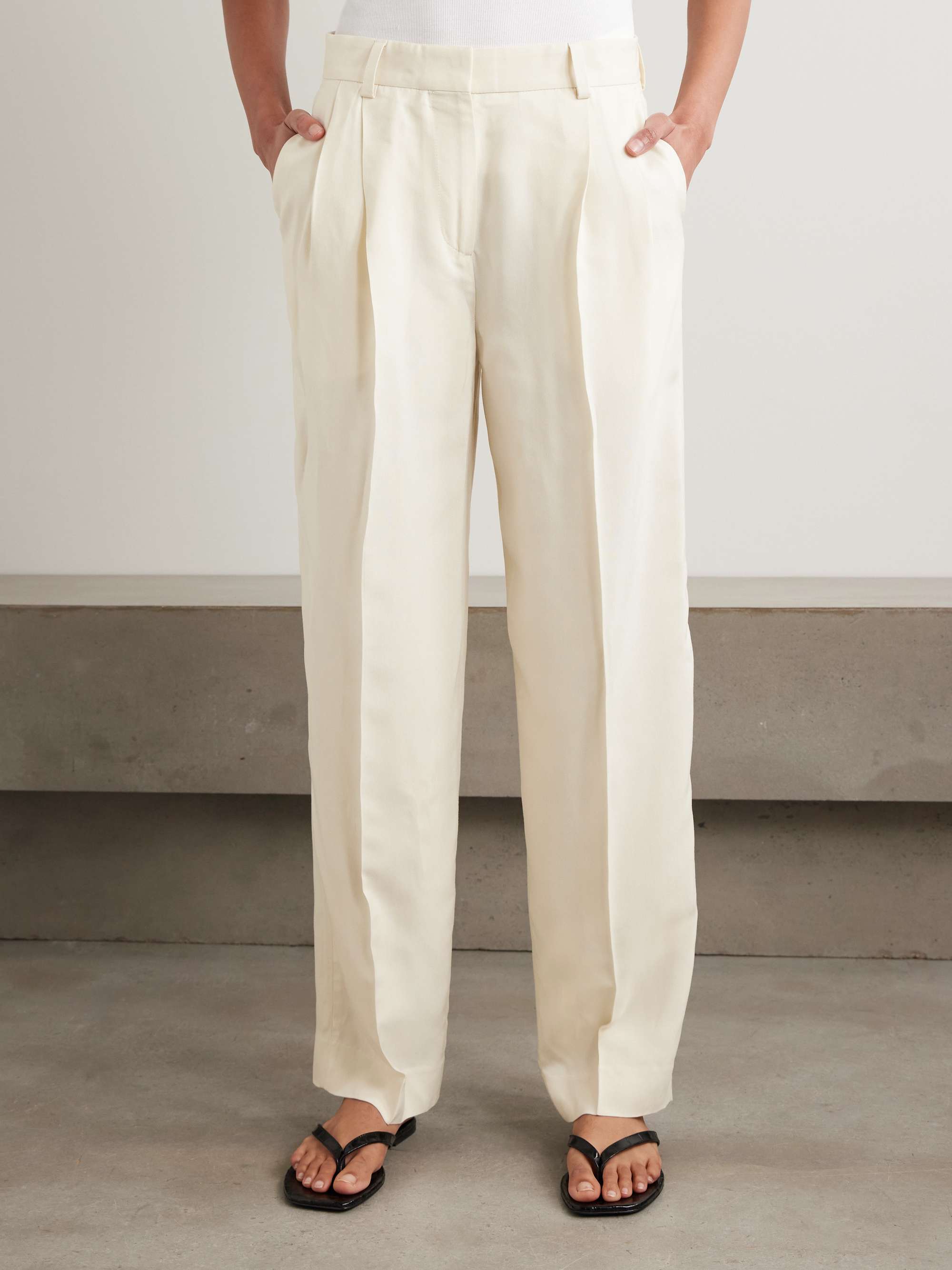 Pleated woven tapered pants view