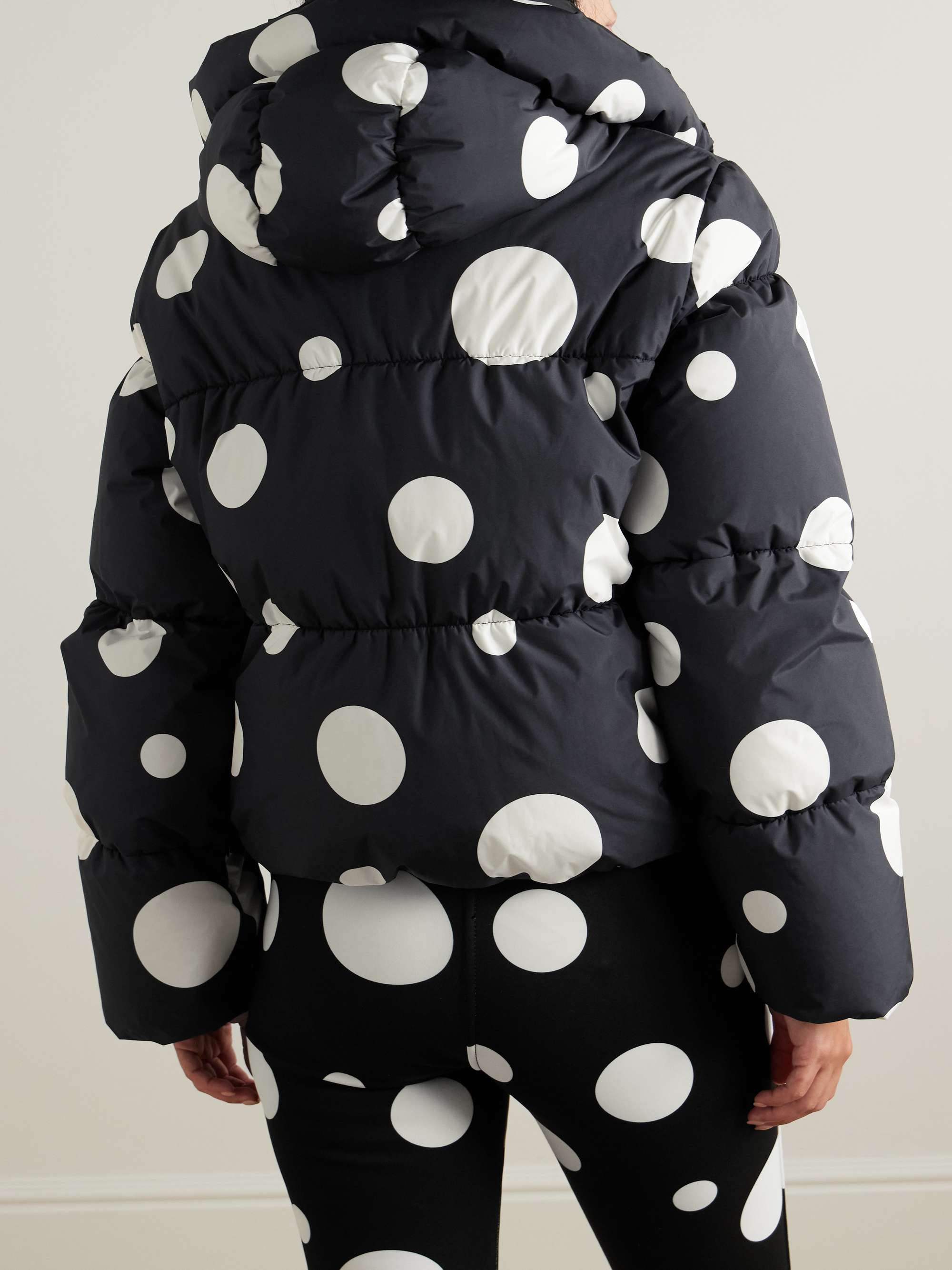 Grand polka-dot ski jacket view
