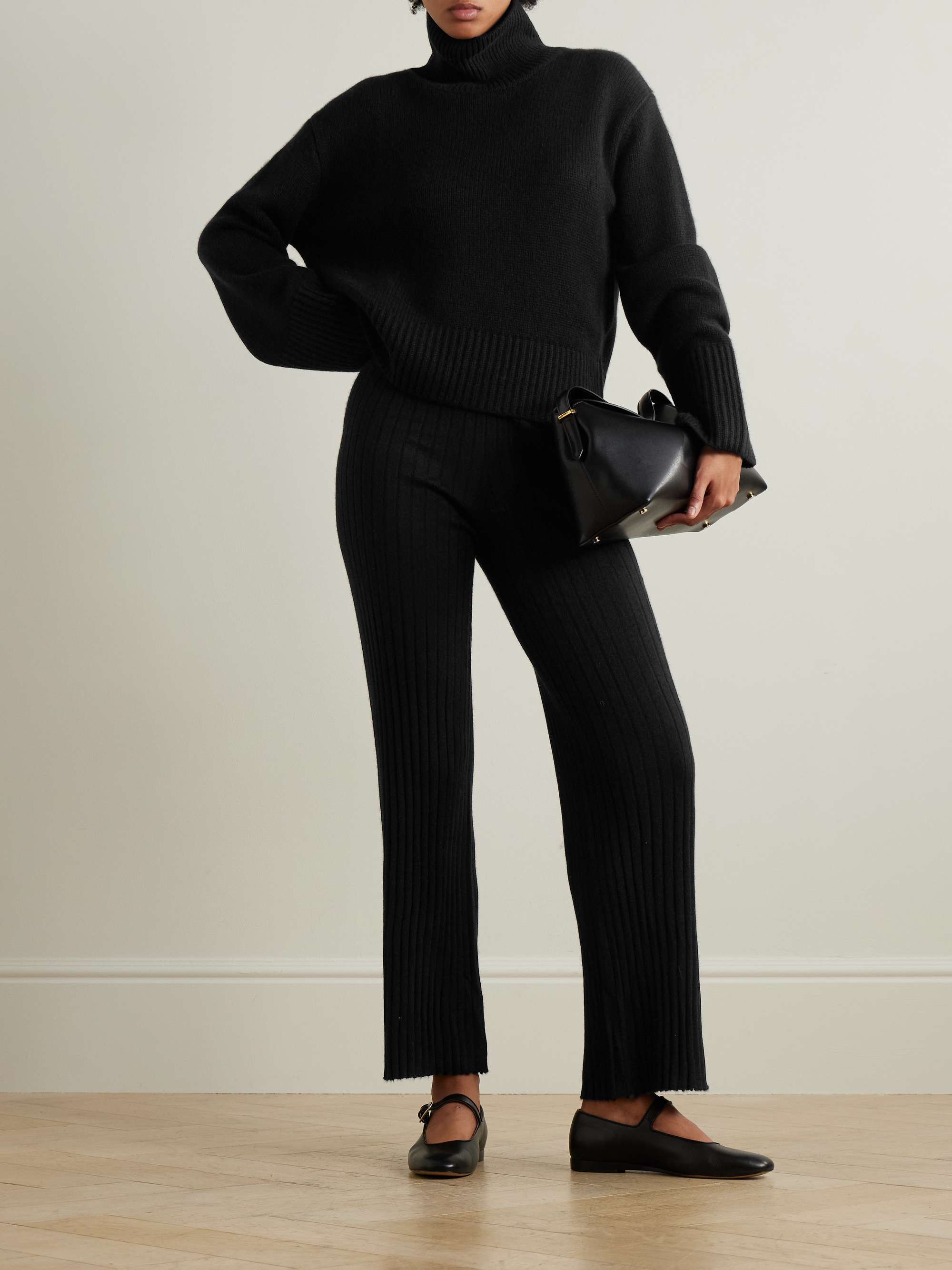 Fleur cashmere turtleneck sweater view