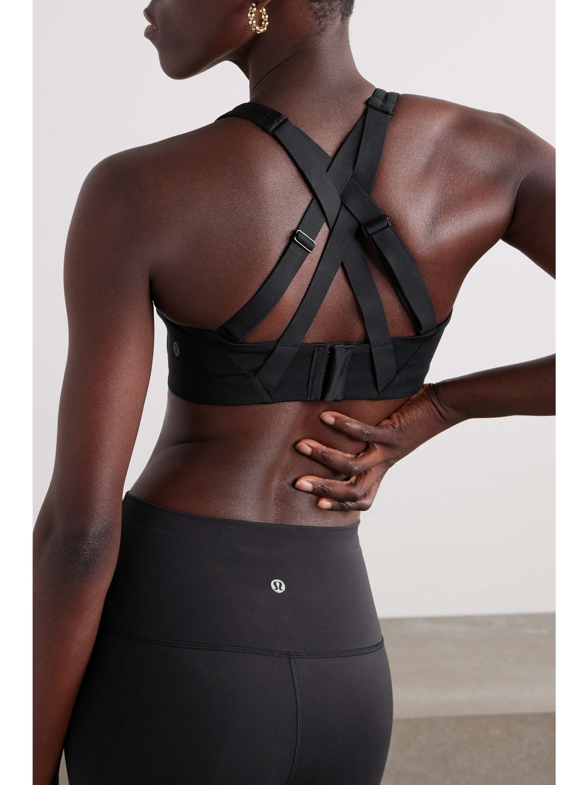 Train stretch sports bra view