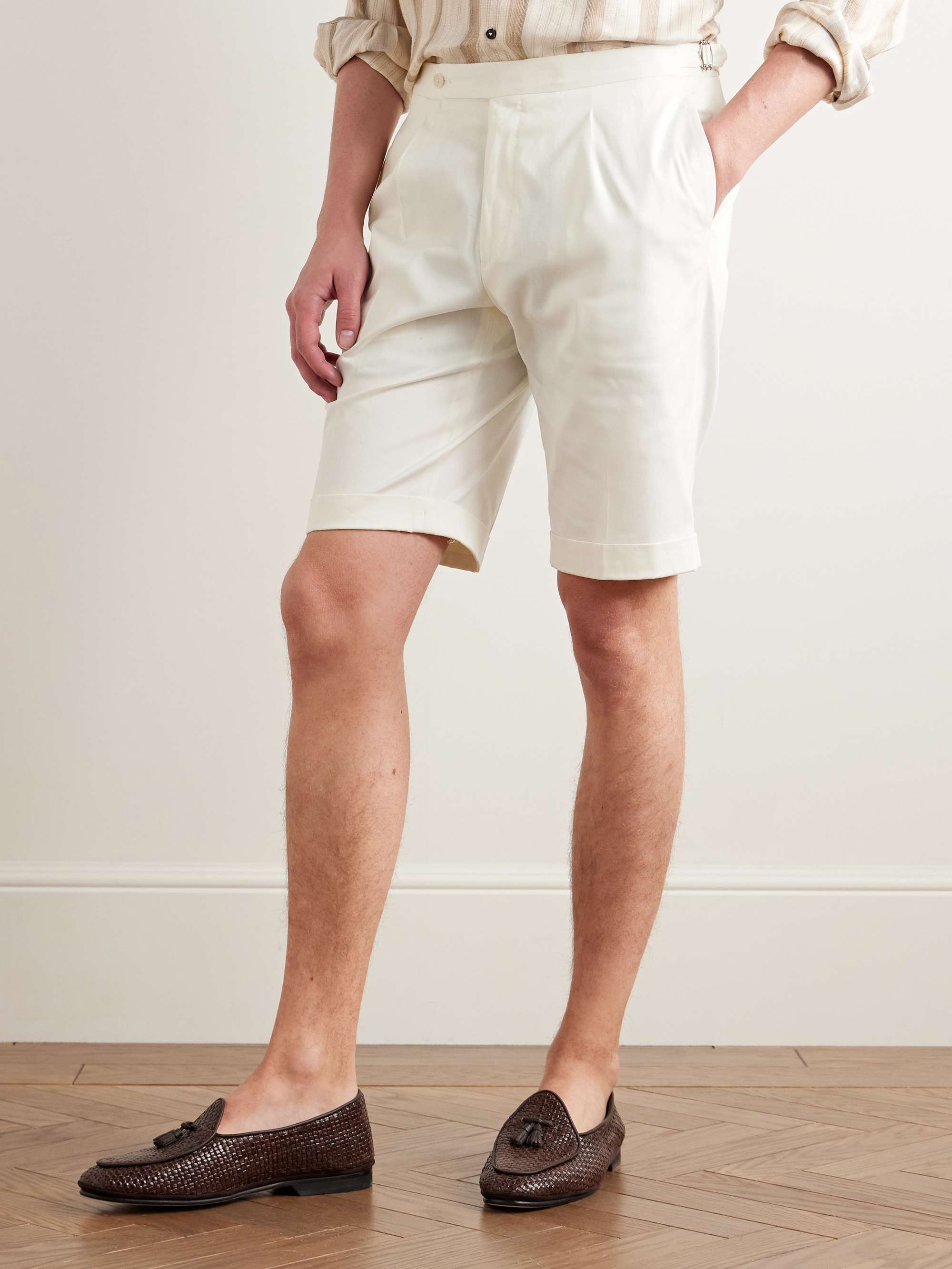 Slim-Fit Straight-Leg Pleated Cotton-Blend Shorts view