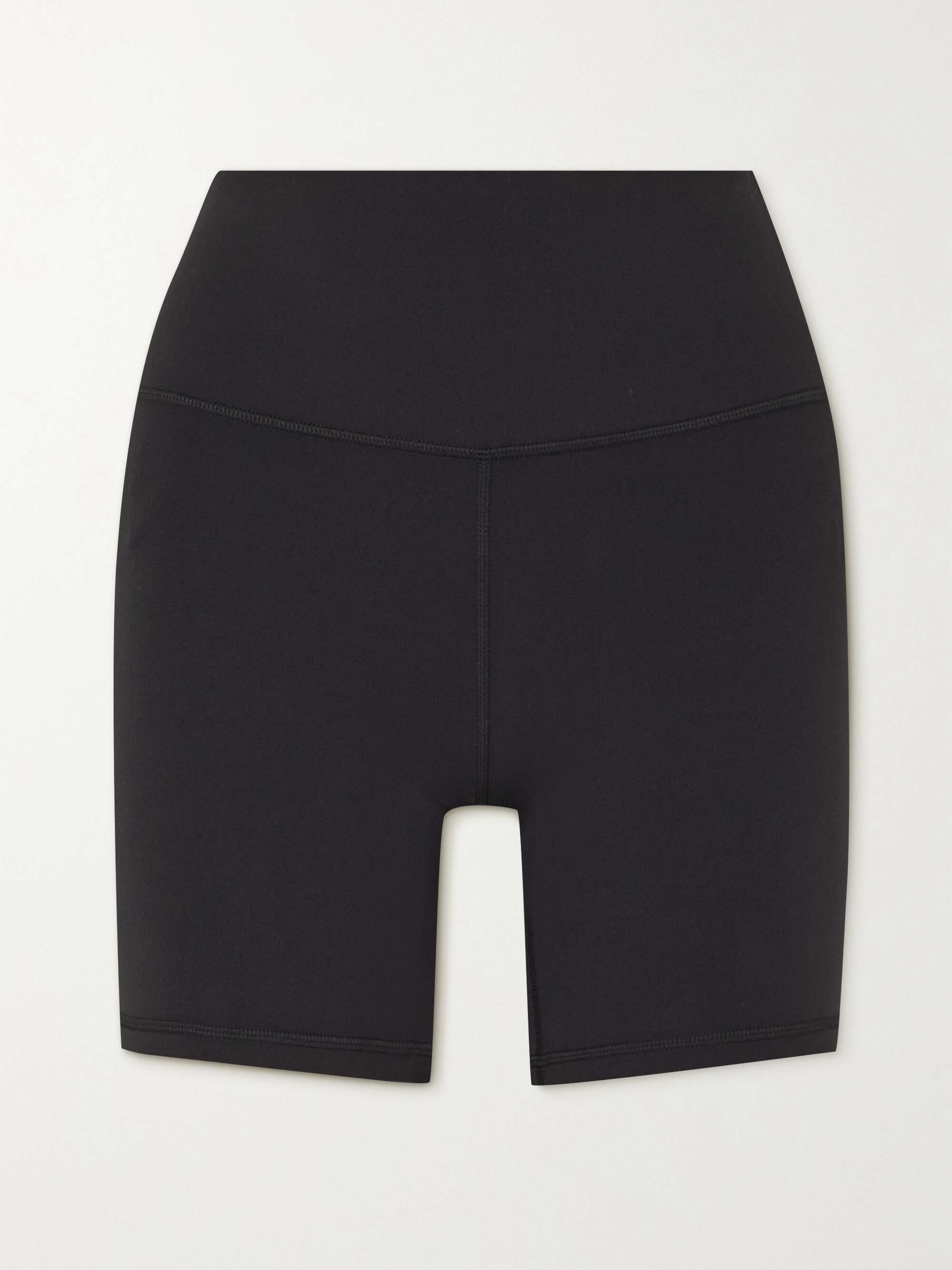 Align high-rise shorts view