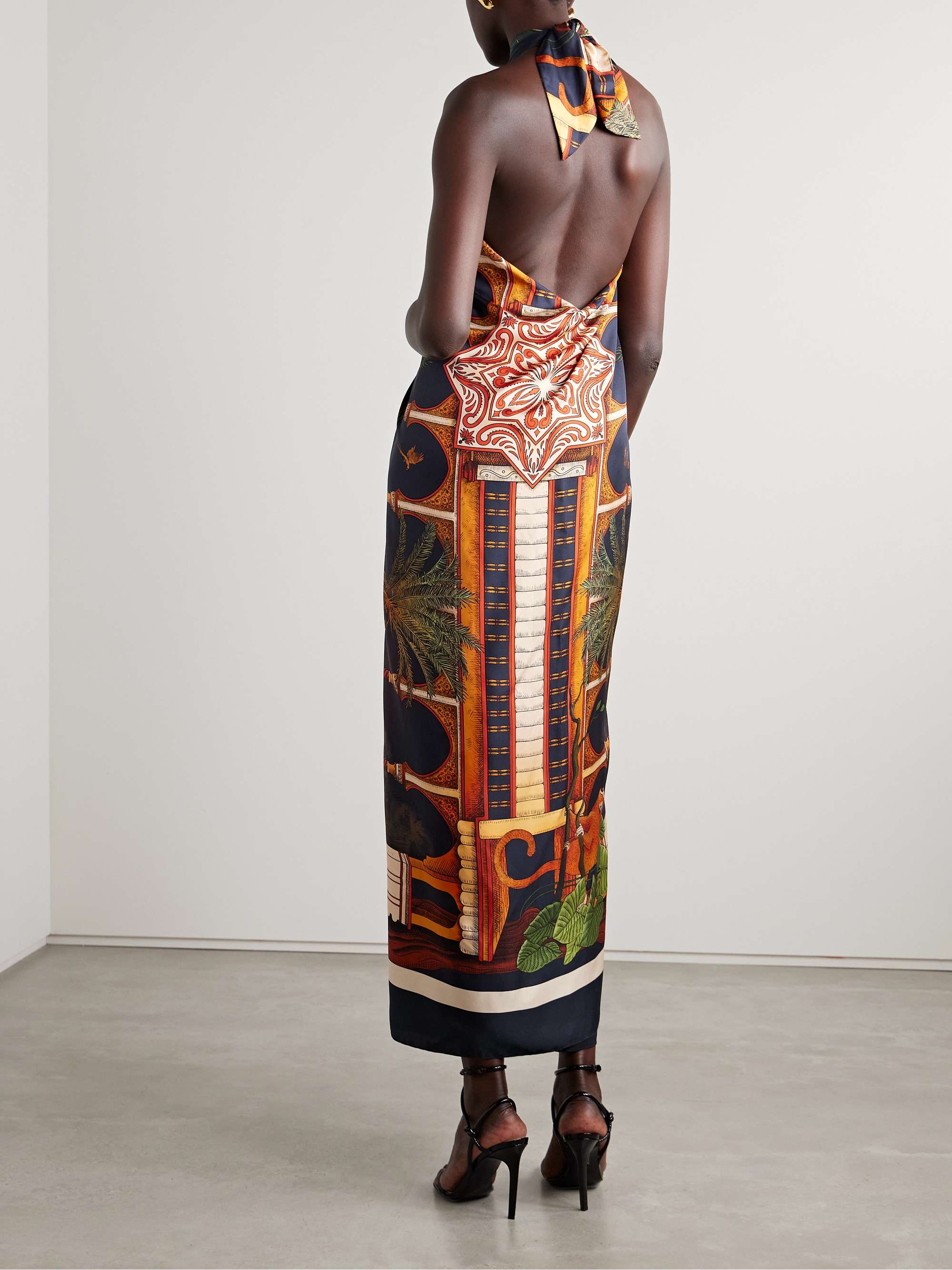 Enigma de Seda open-back draped printed silk-satin halterneck tunic view