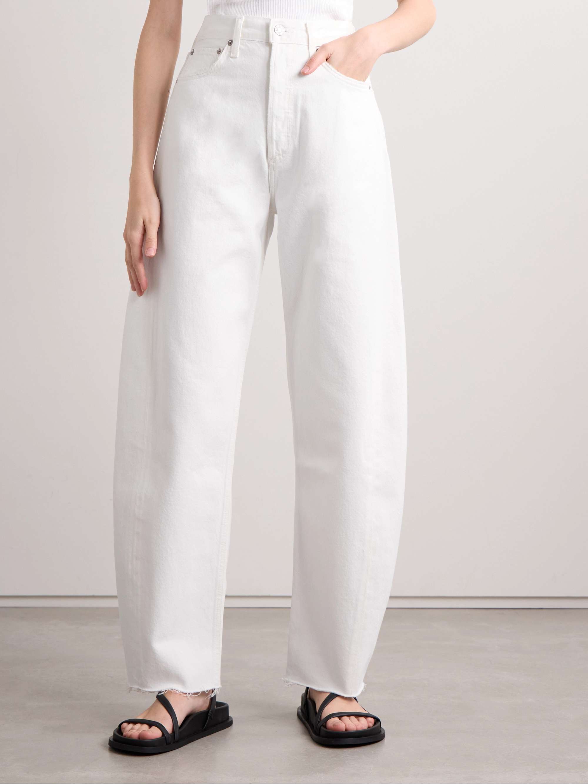 Luna frayed high-rise barrel-leg jeans view