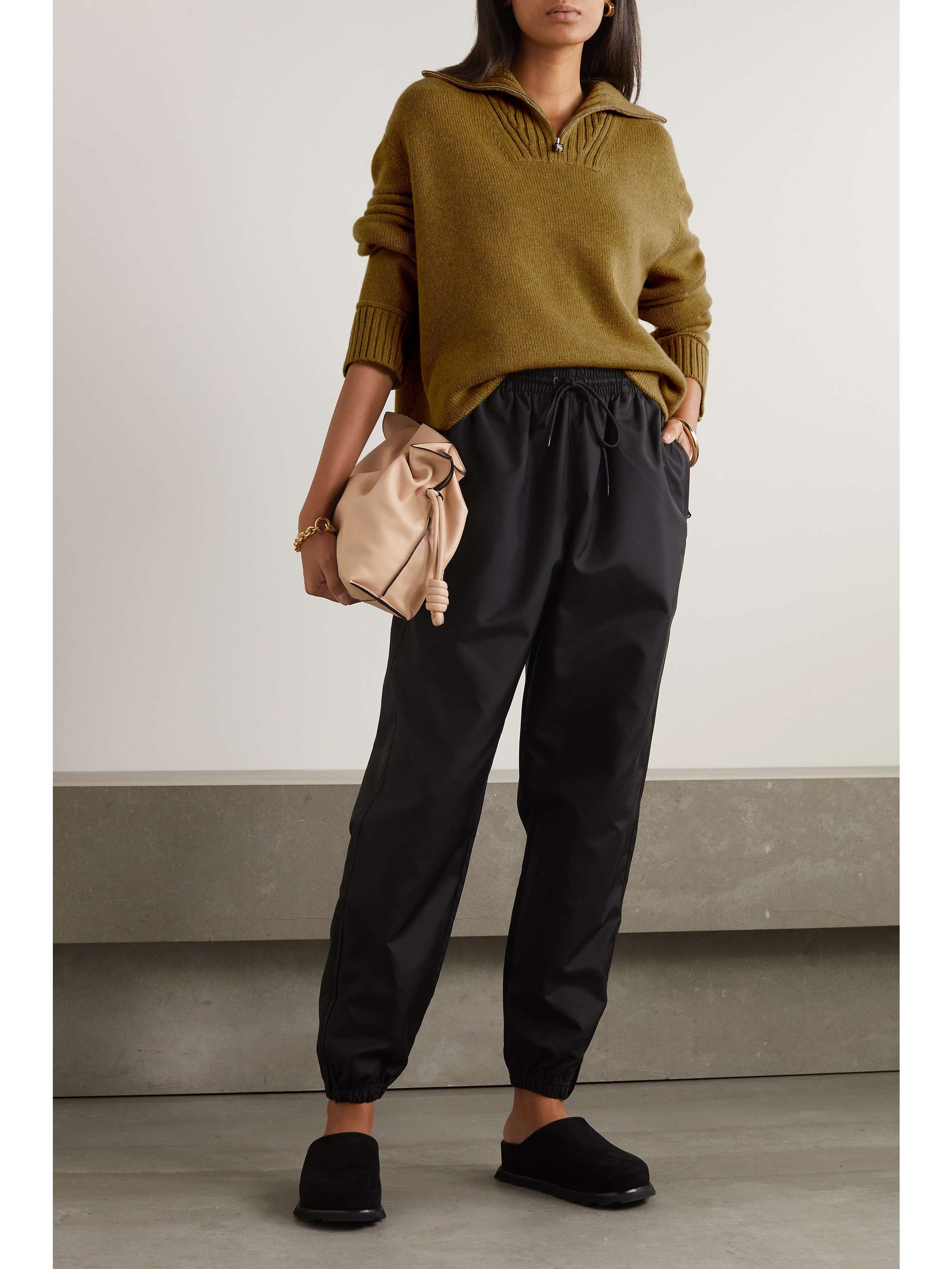 Mélange cashmere sweater view