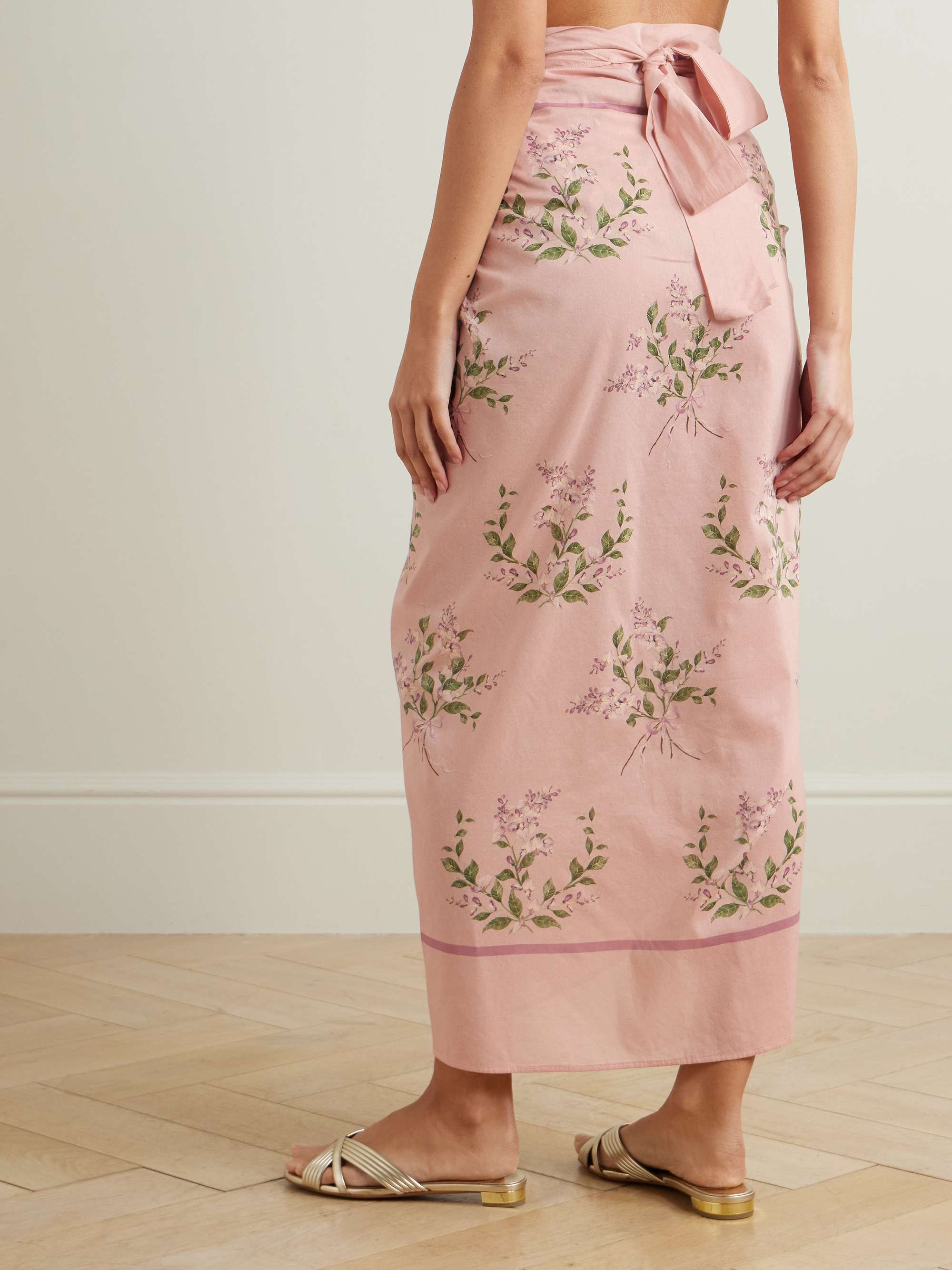 Lavanda Wisteria floral-print cotton and silk-blend voile pareo view