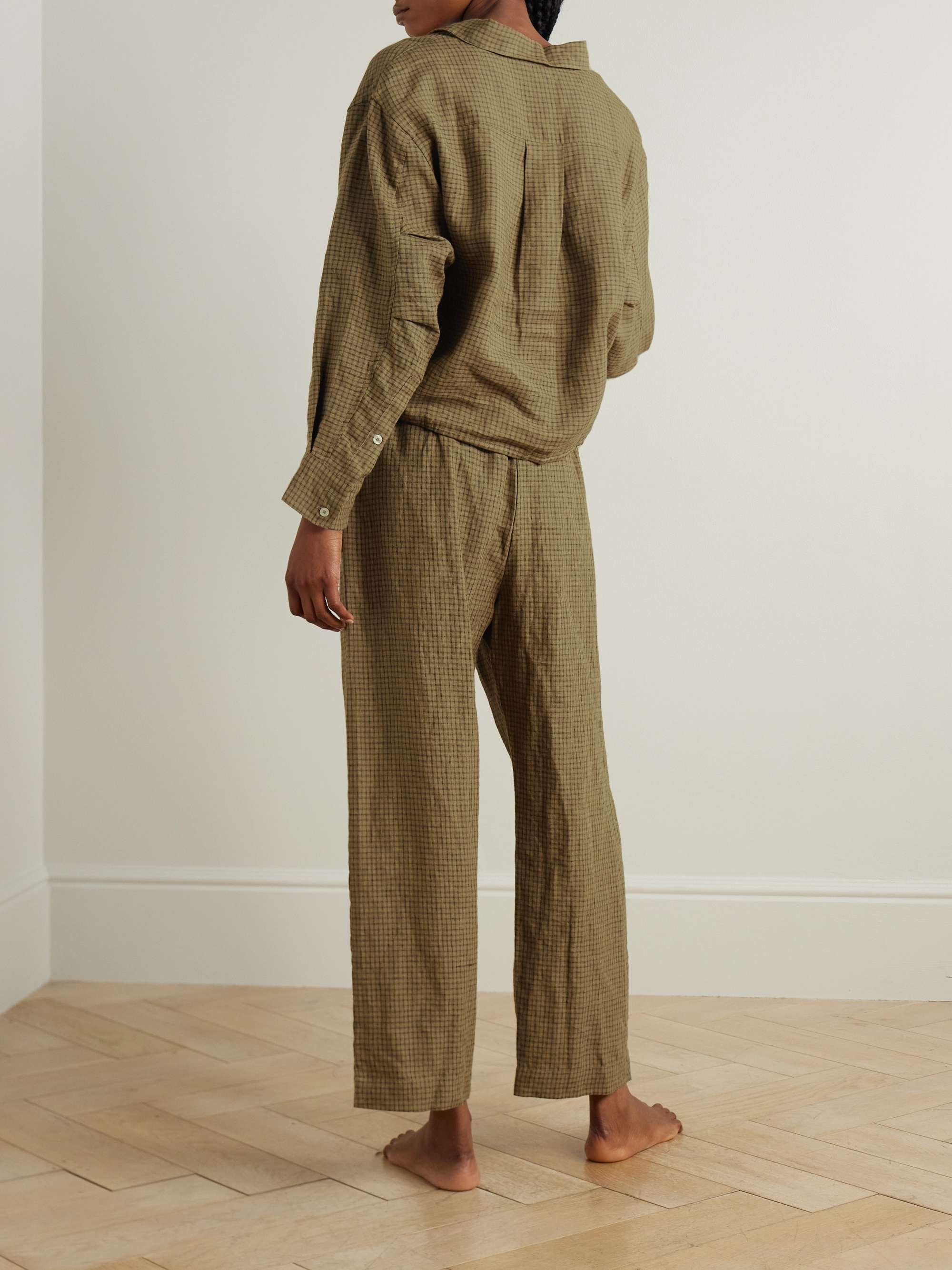 Tie-detailed checked linen pajama set view