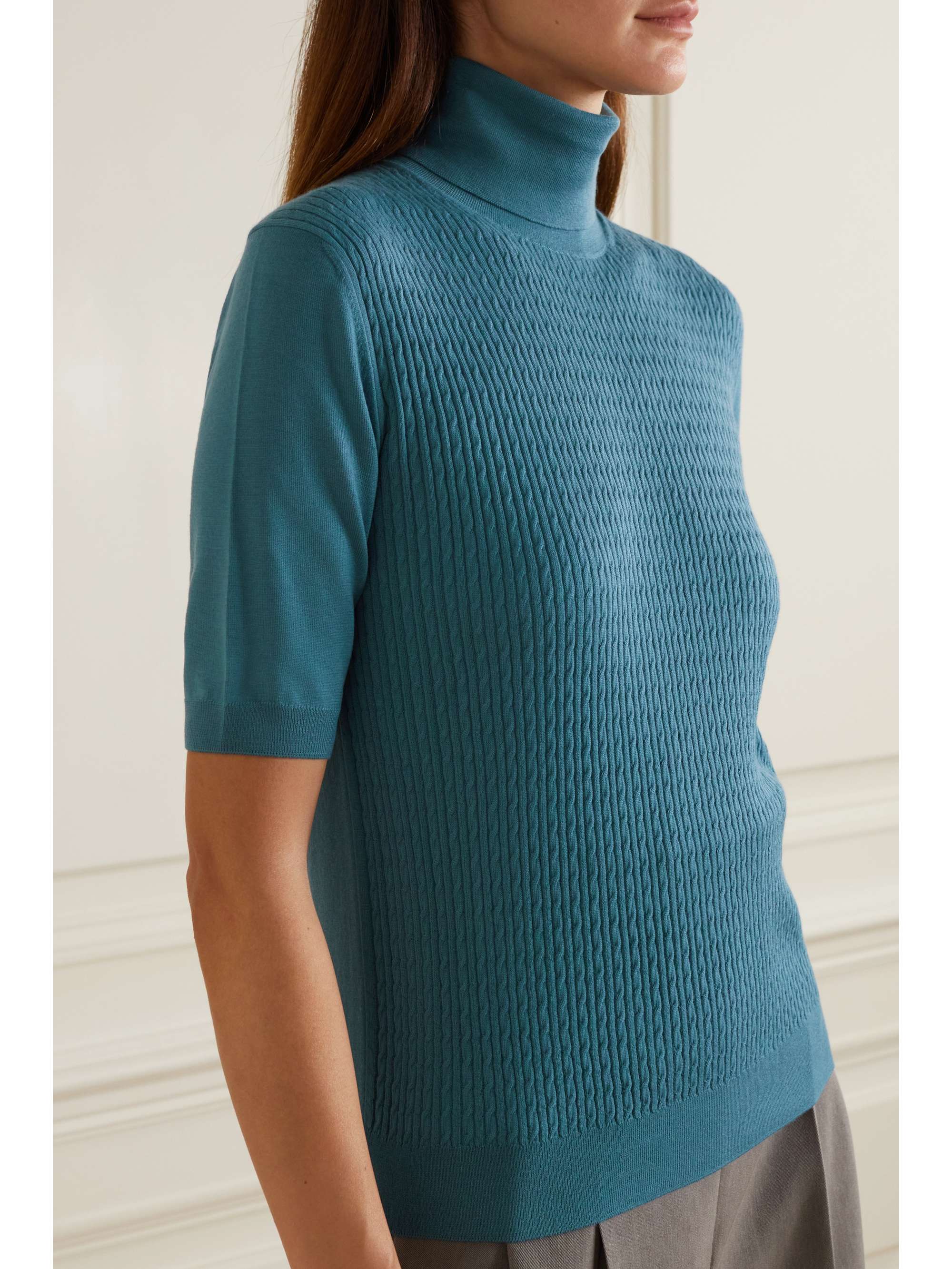 Dolcevita ribbed cashmere turtleneck top view