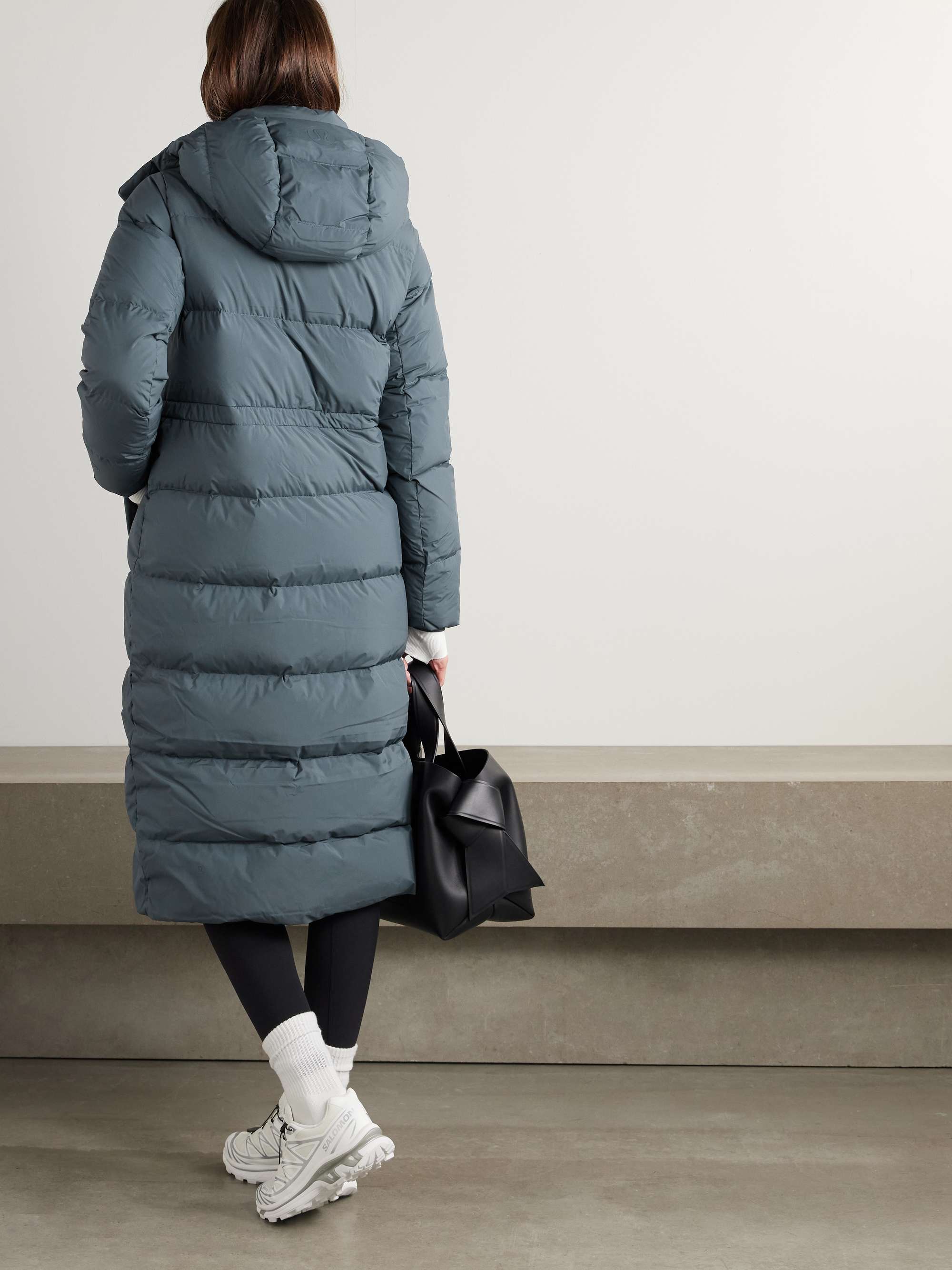 Wunder Puff Long hooded quilted recycled-SoftMatte™ down jacket view