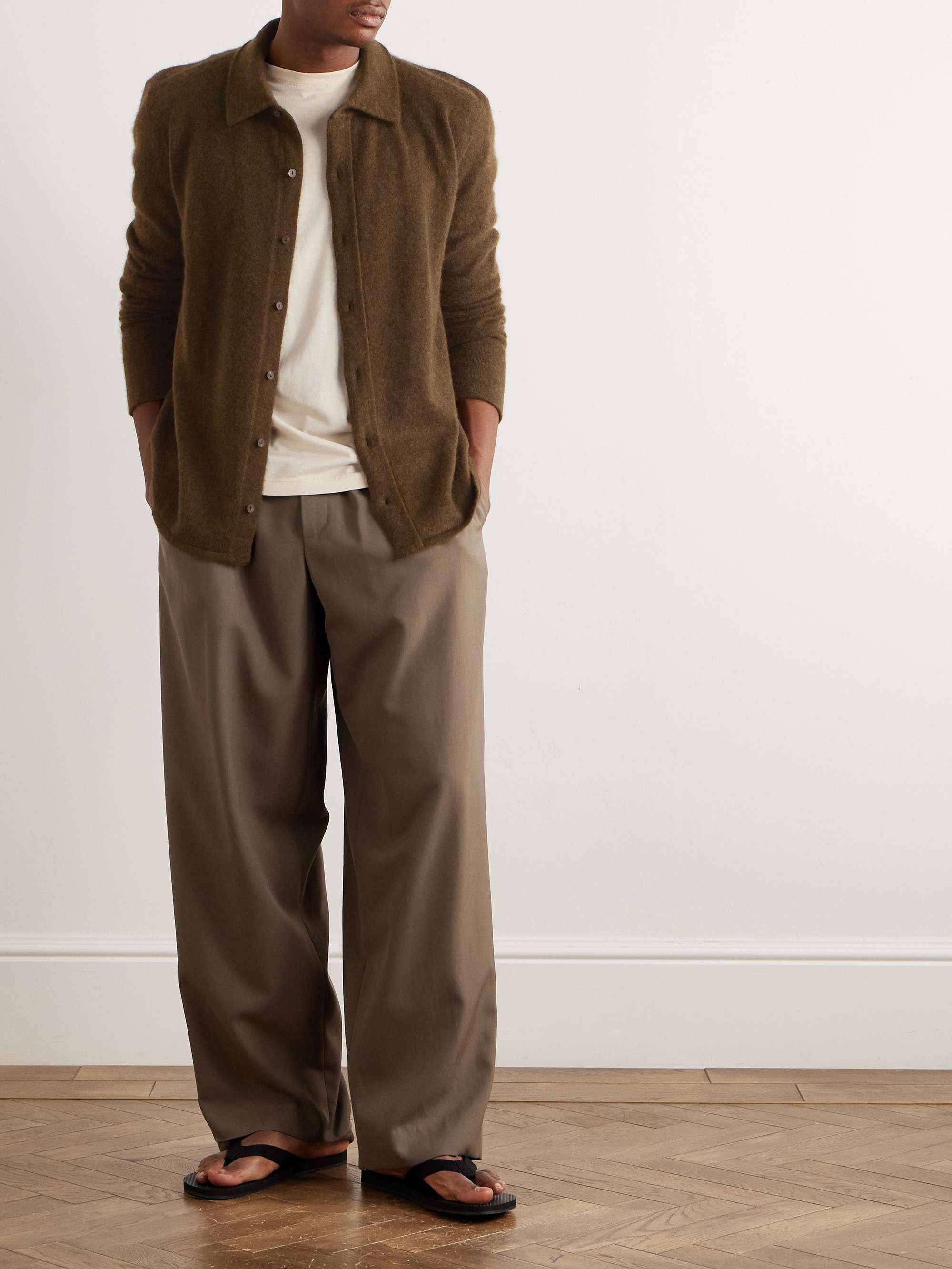 Lautaro Virgin Wool and Cashmere-Blend Cardigan view