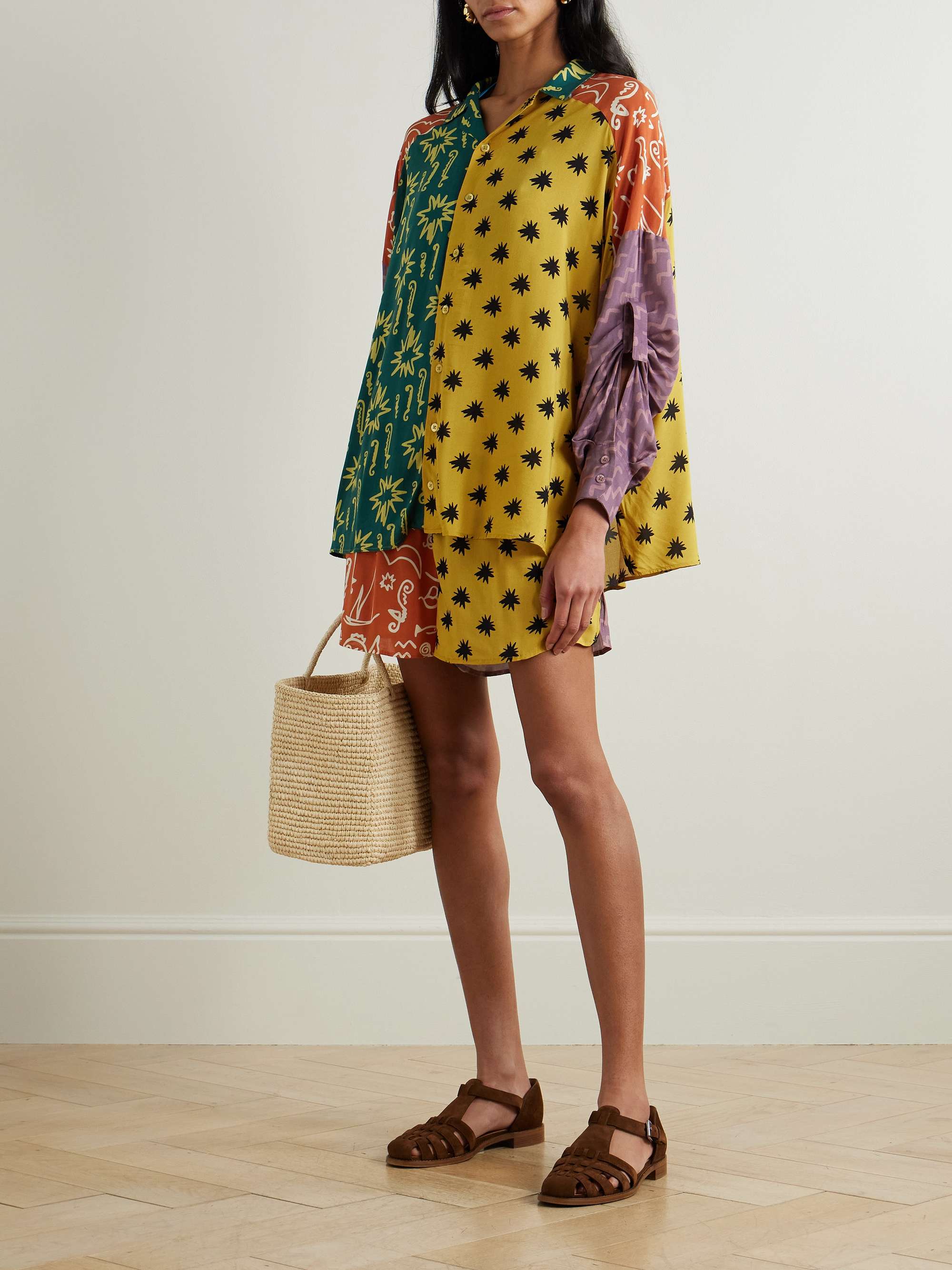 Estrellitas printed crepe shirt view