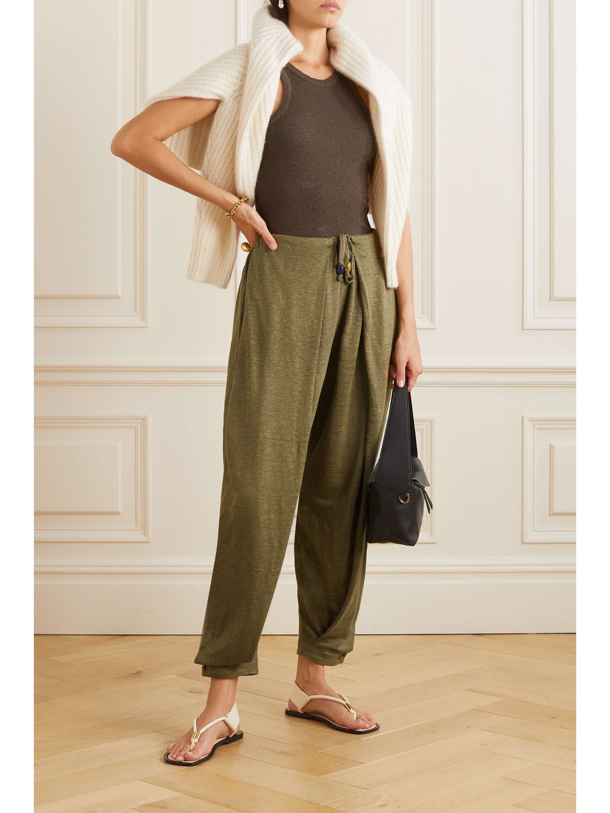 Linen tapered pants view