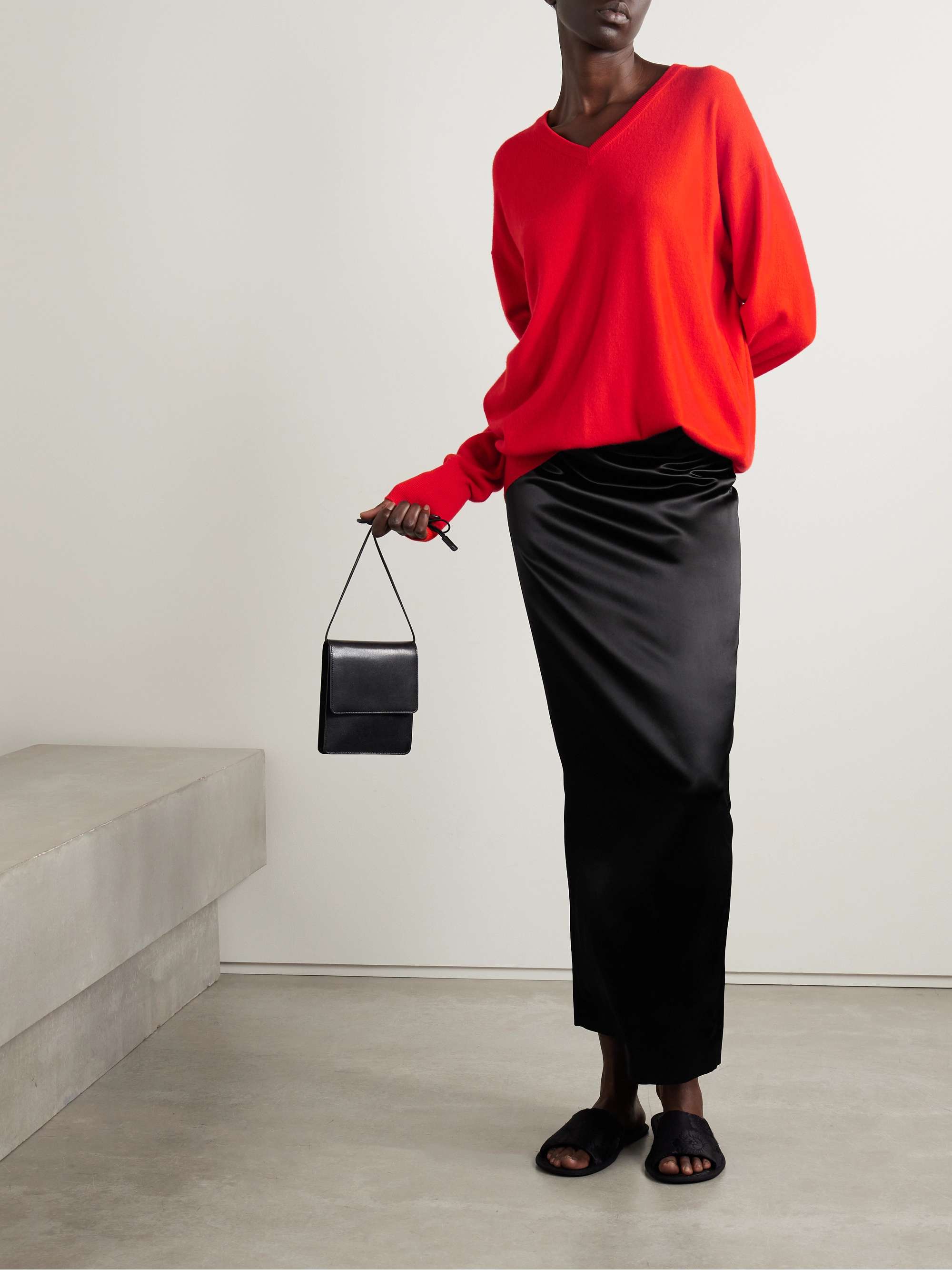 Gracy oversized cashmere sweater view