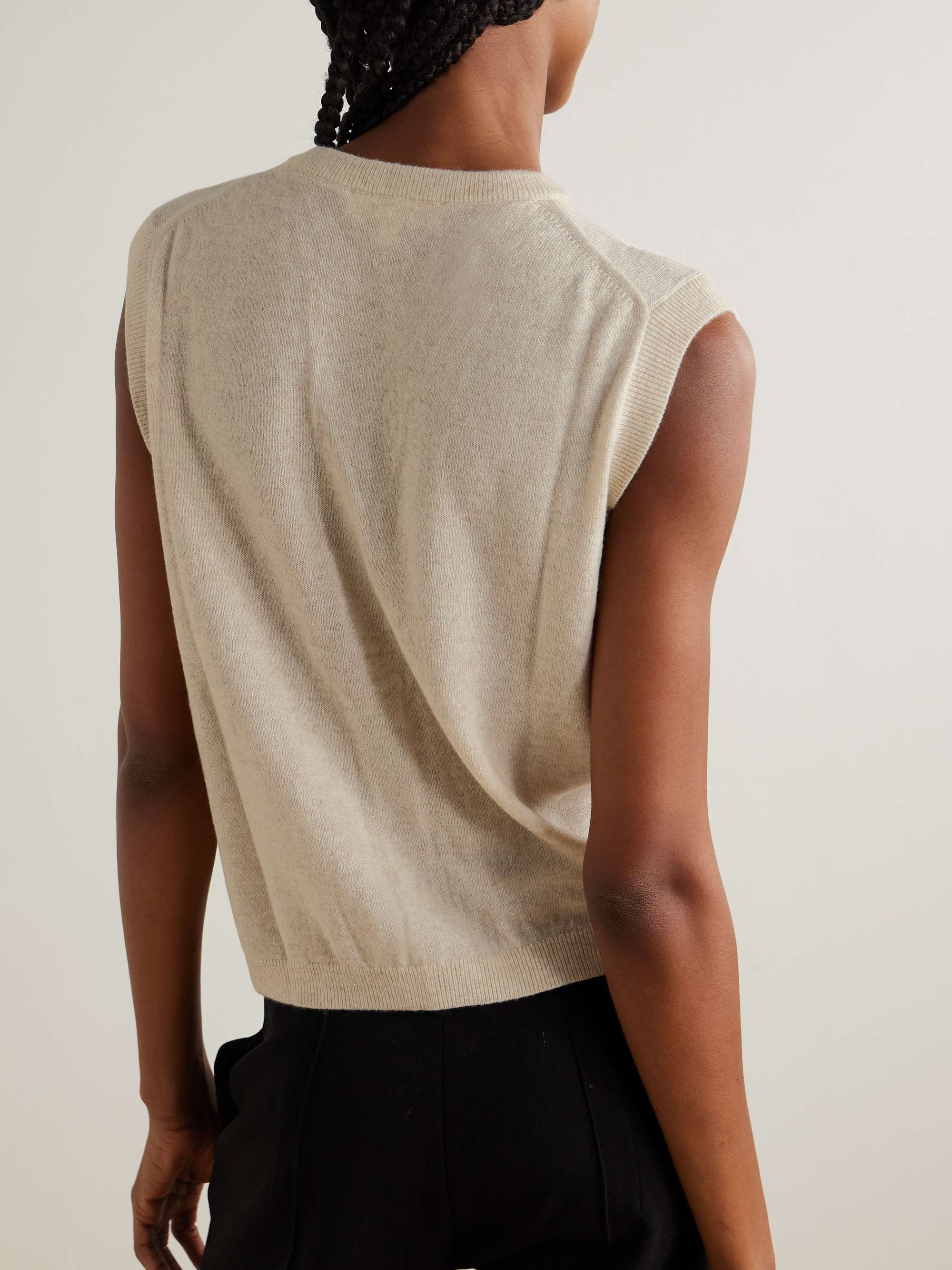 Elton cashmere vest view