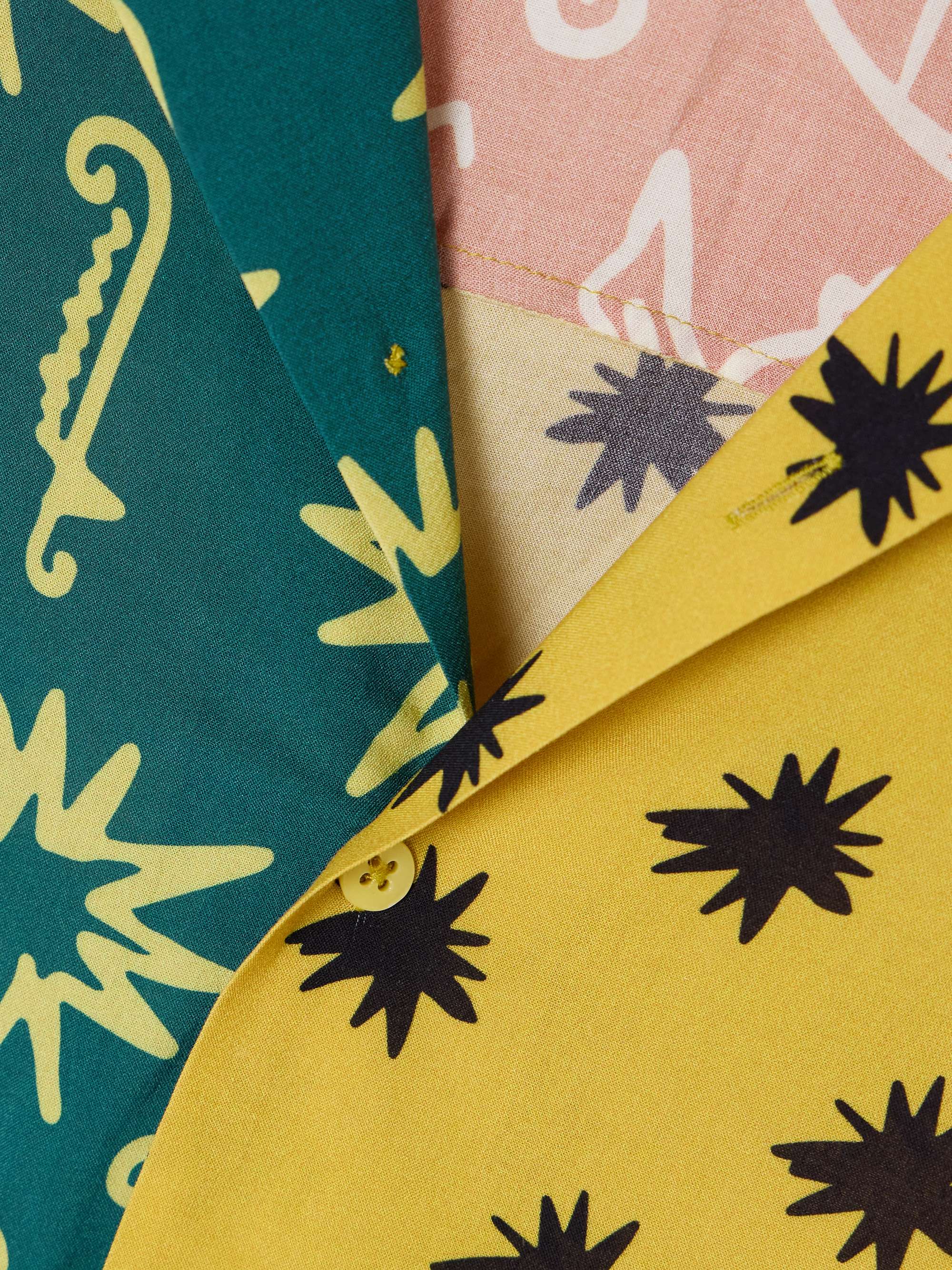 Estrellitas printed crepe shirt view