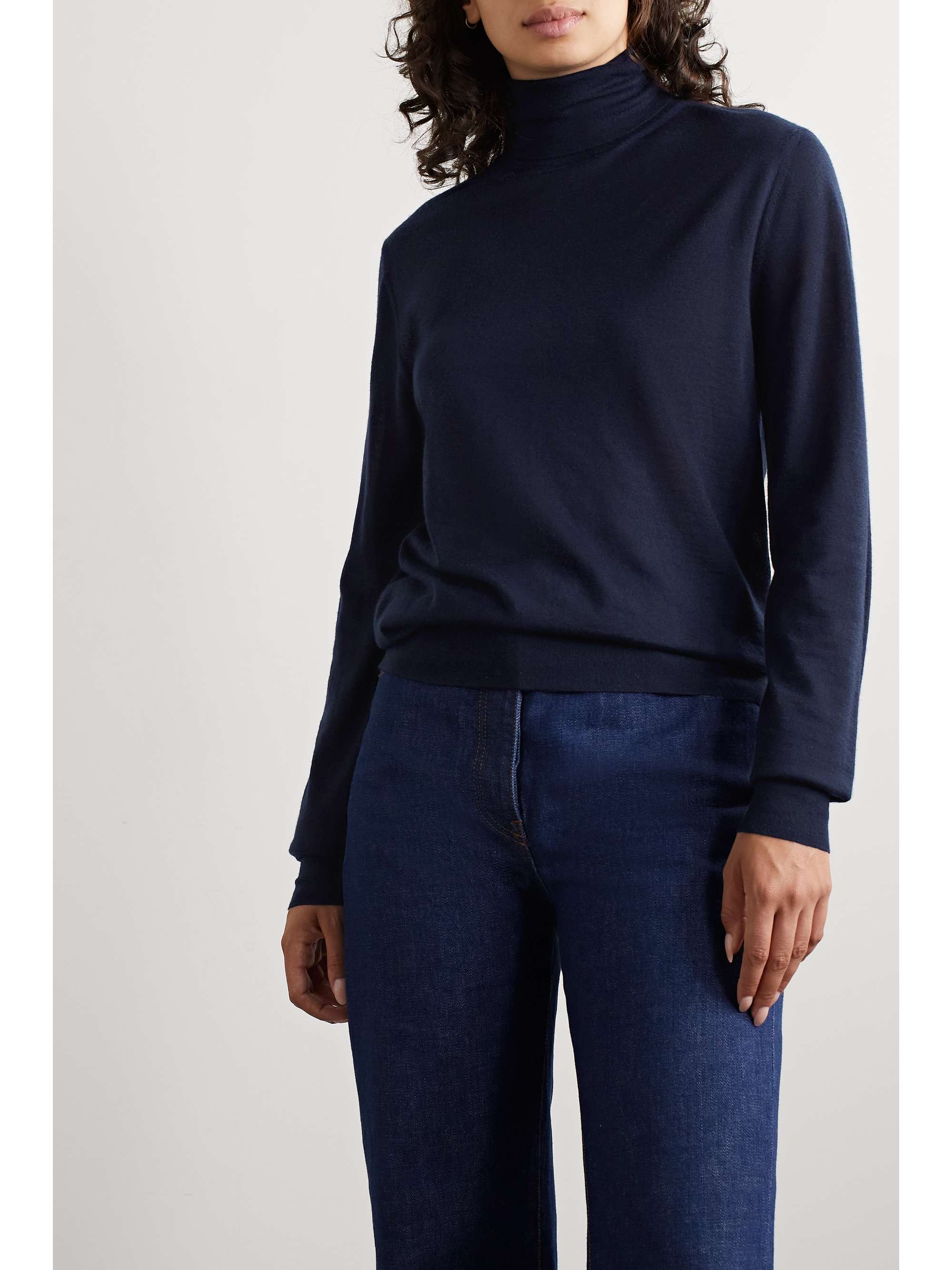 Eva cashmere turtleneck sweater view