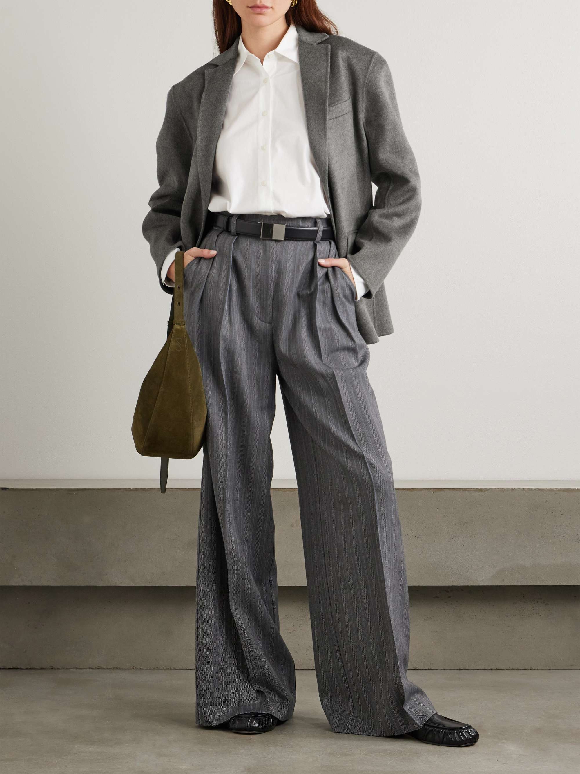 Quinn oversized wool and cashmere-blend blazer view