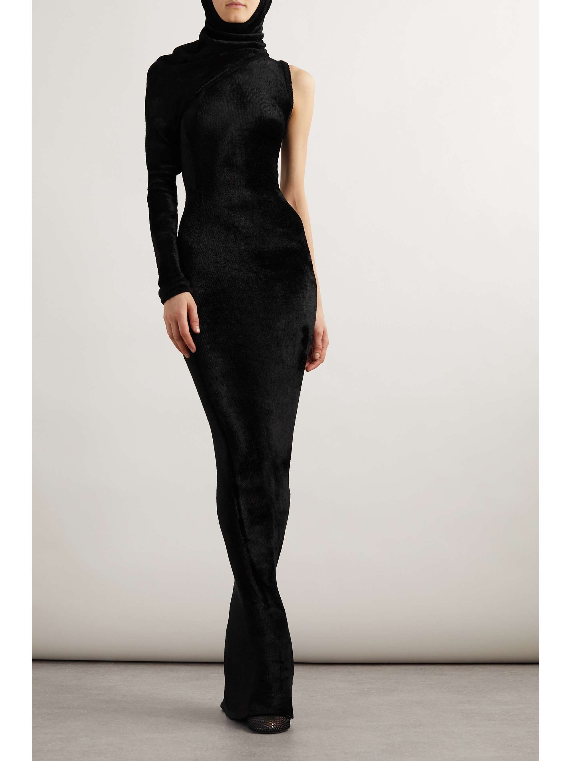 Convertible chenille gown view