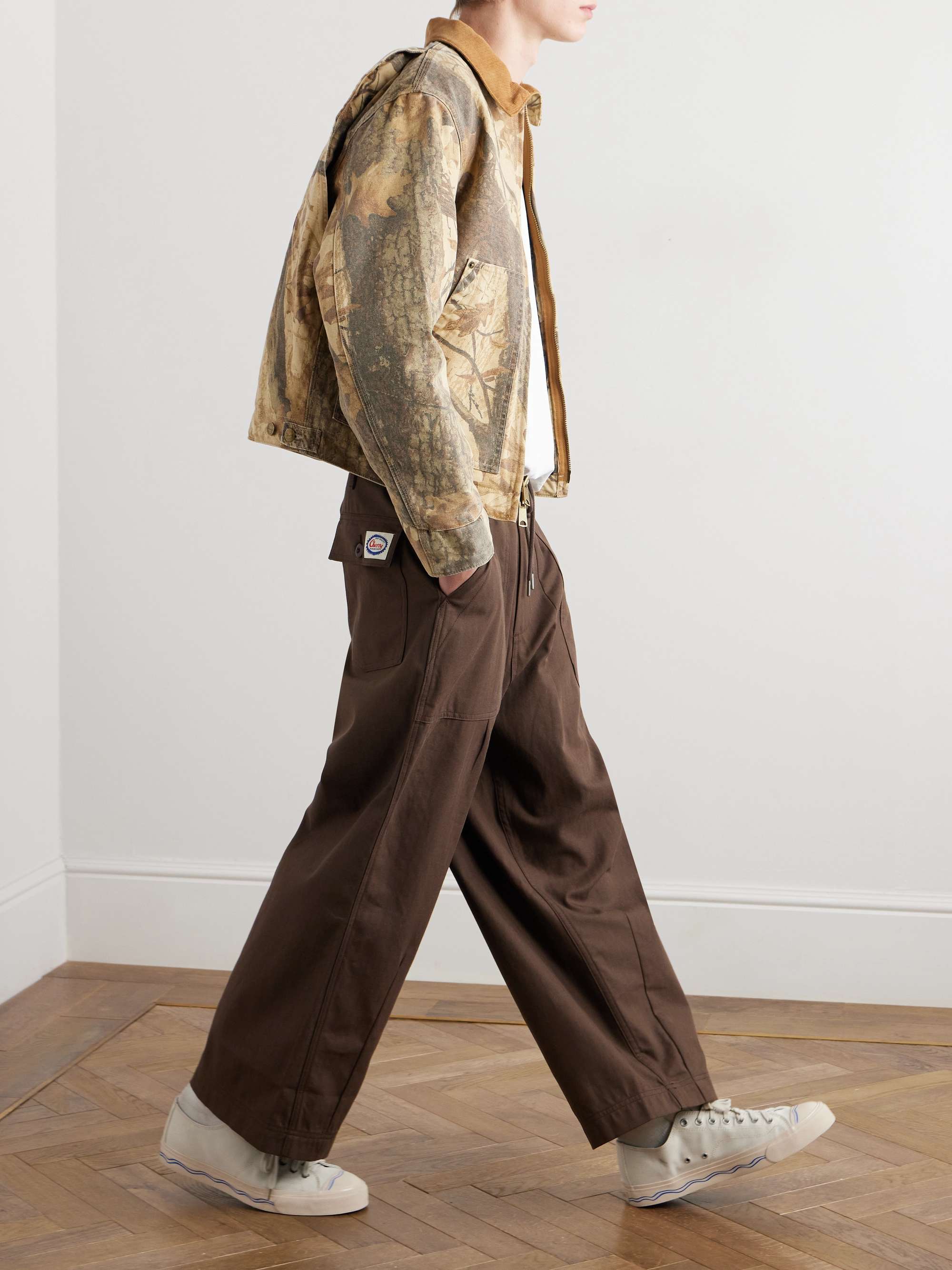 Wide-Leg Pleated Herringbone Cotton Trousers view