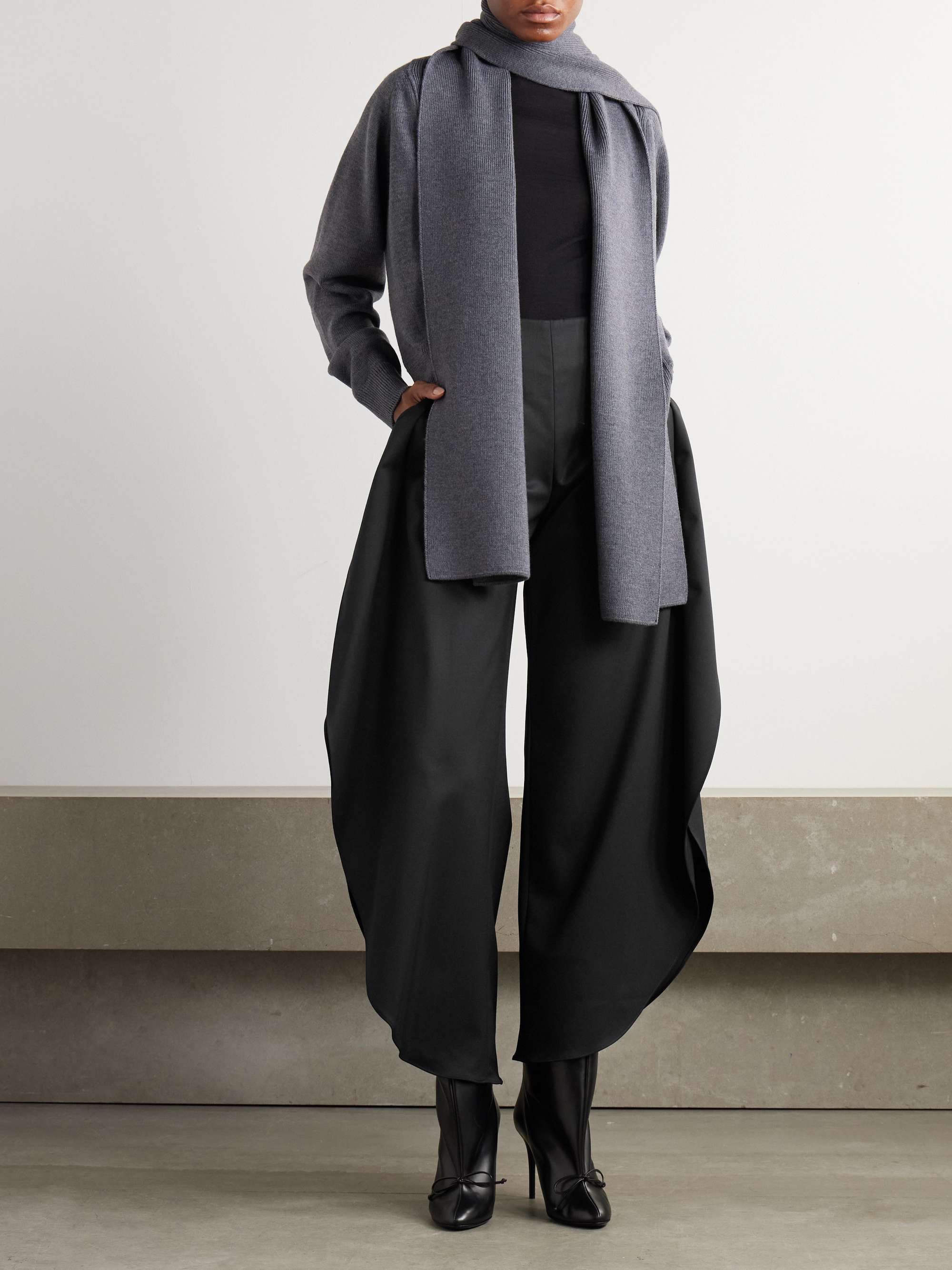 Grain de poudre wool-blend barrel-leg pants view