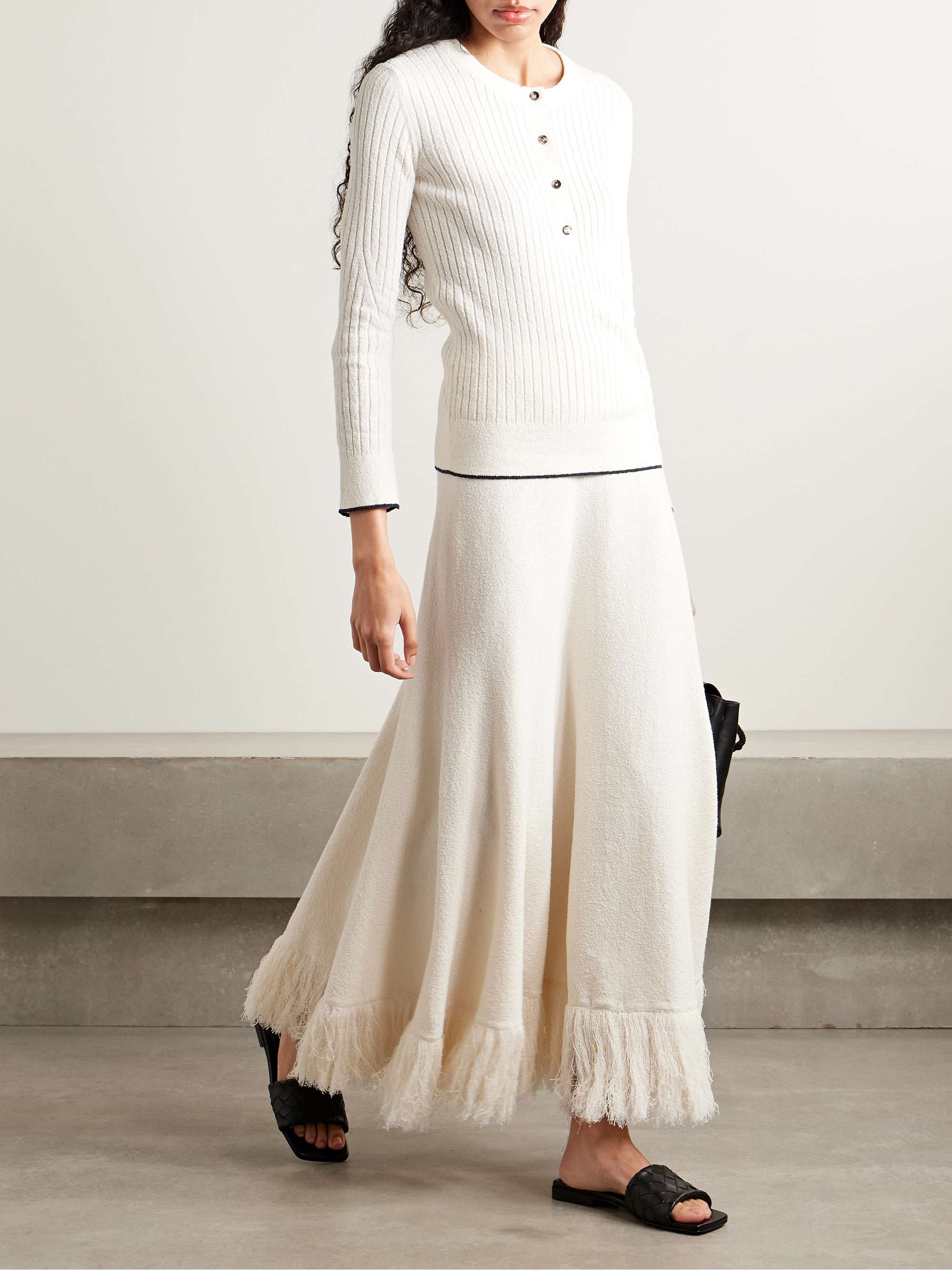 Fringed cotton-blend bouclé maxi skirt view