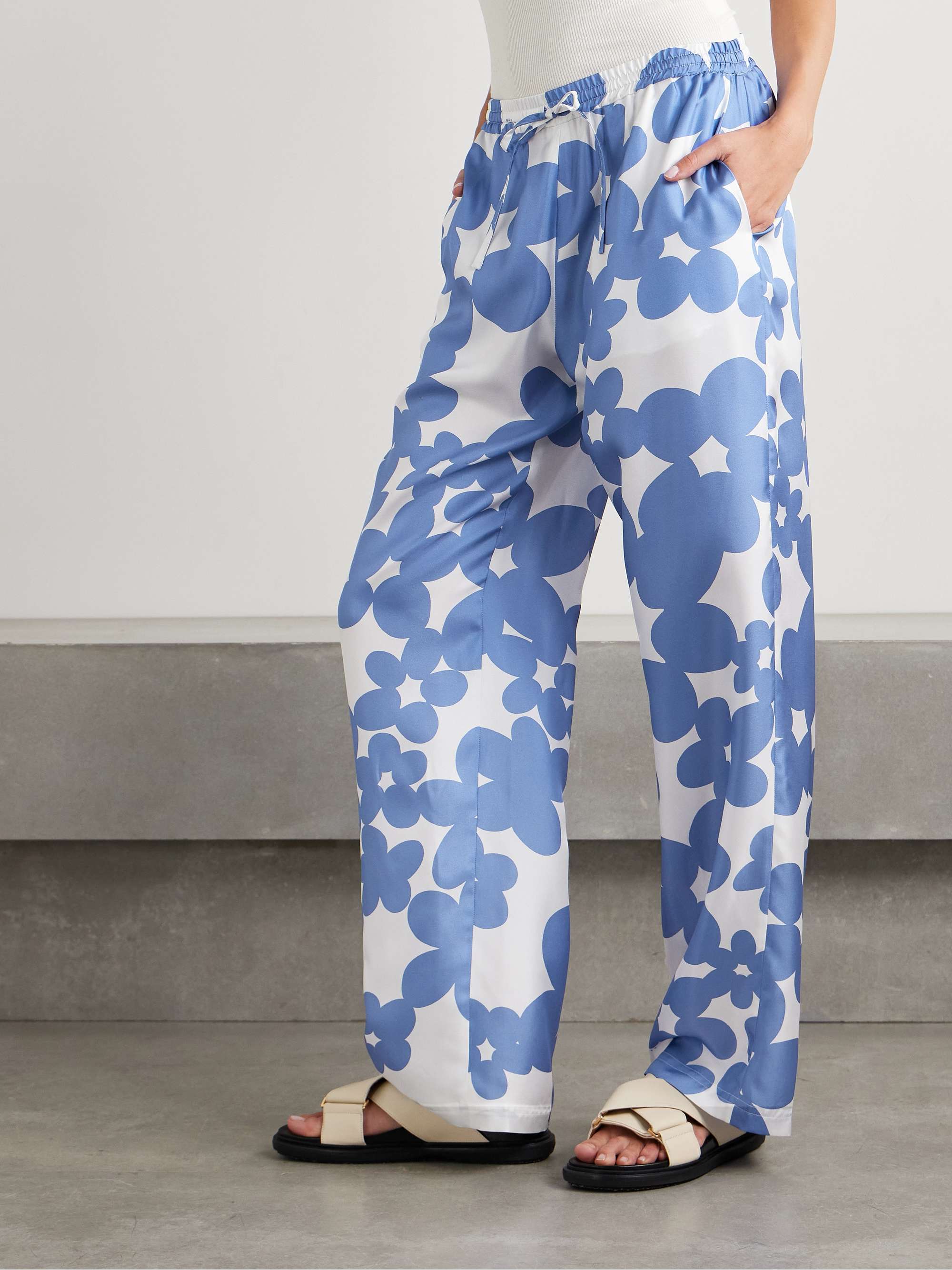 Floral-print silk-satin twill straight-leg pants view