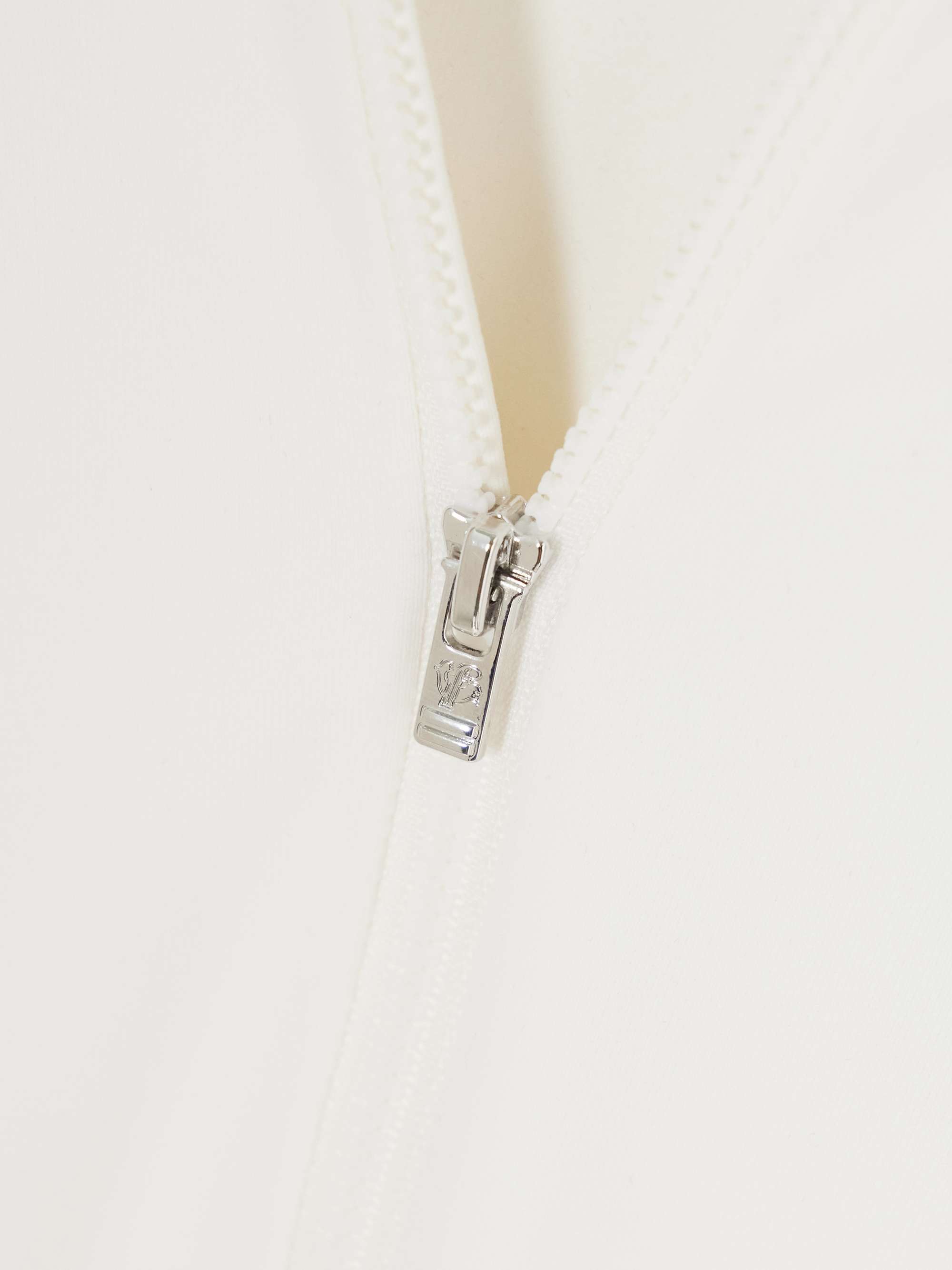 Gemini V brushed base layer view