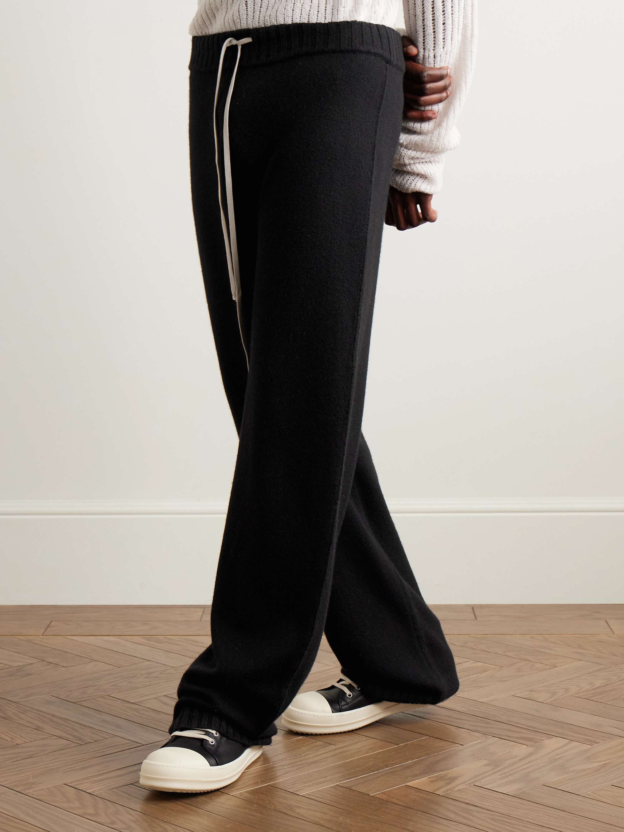 Cashmere Sweatpants view
