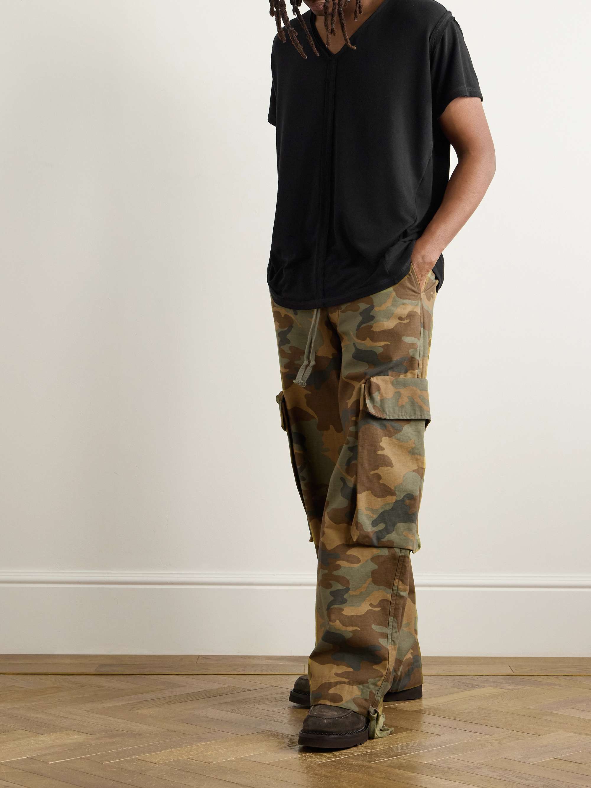 Wide-Leg Camouflage Cotton Cargo Trousers view