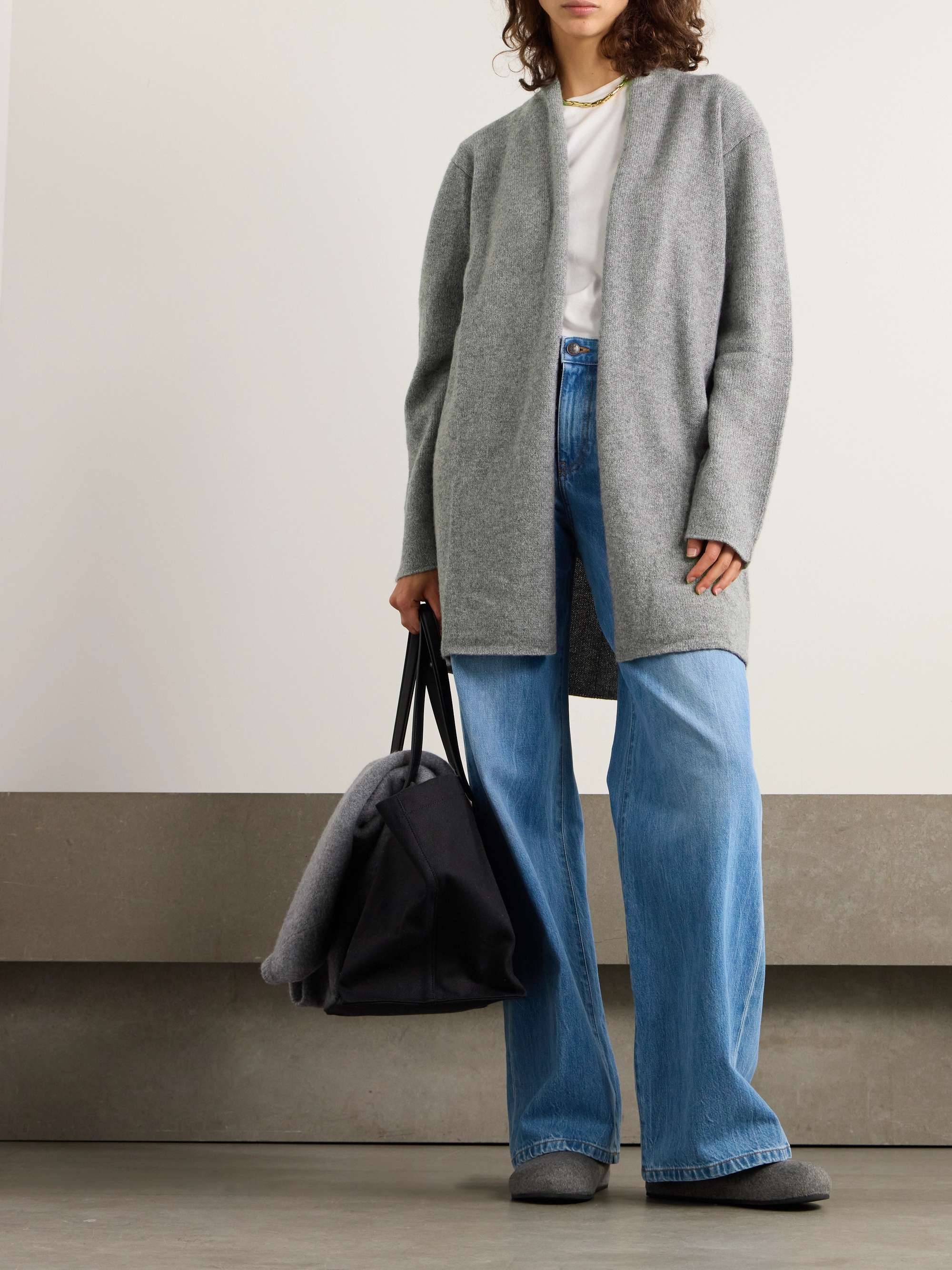 Essentials Fulham cashmere cardigan view