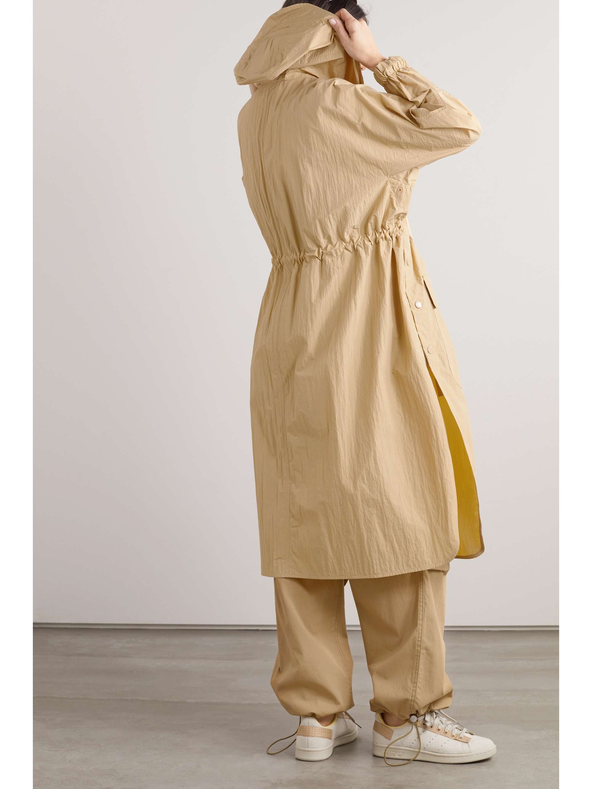 Sologne crinkled-shell parka view