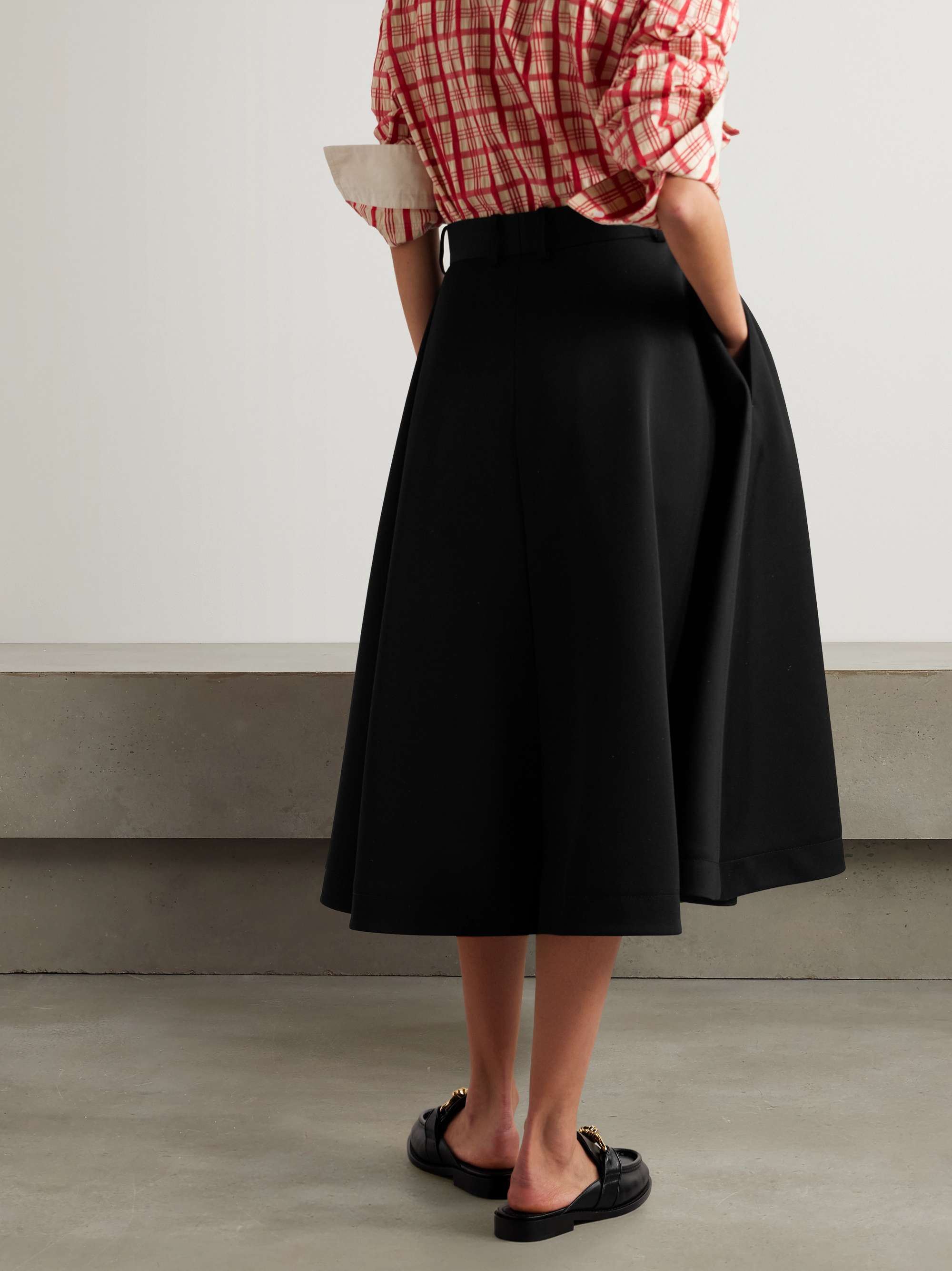 Grain de poudre wool midi skirt view