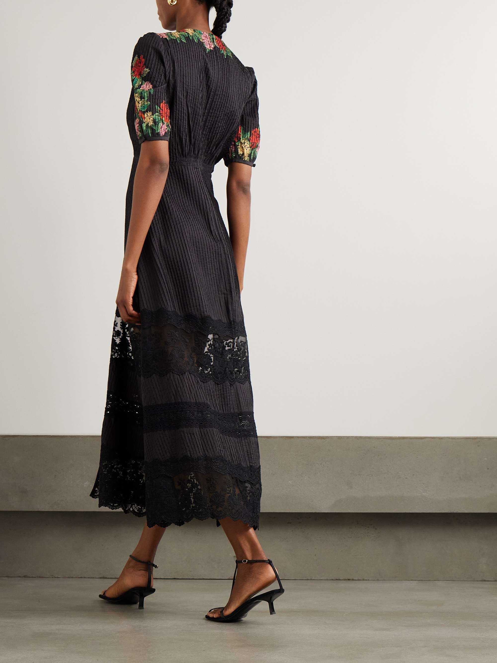 Lea lace-trimmed floral-print pintucked cotton-voile midi dress view
