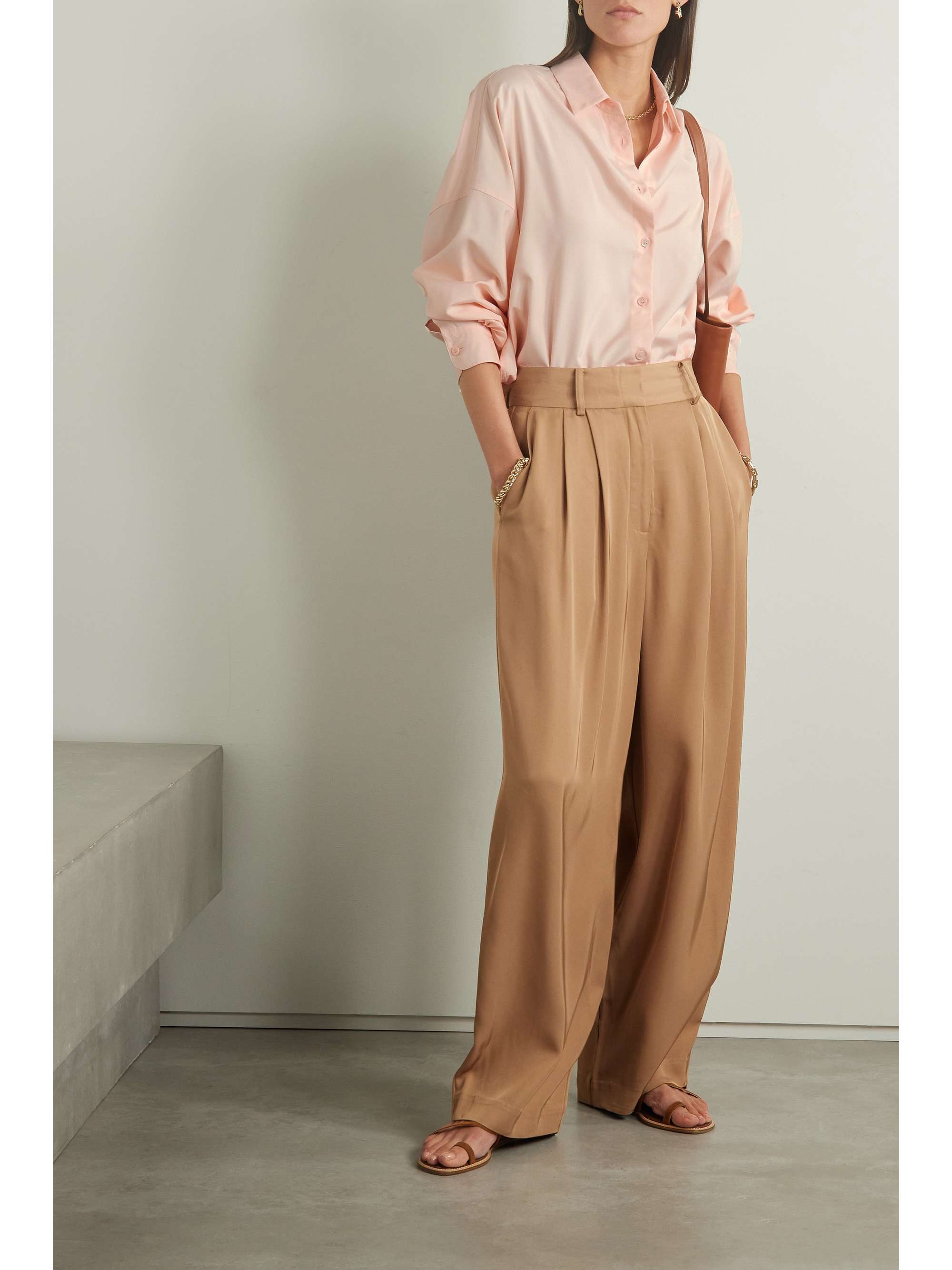Sveva silk shirt view