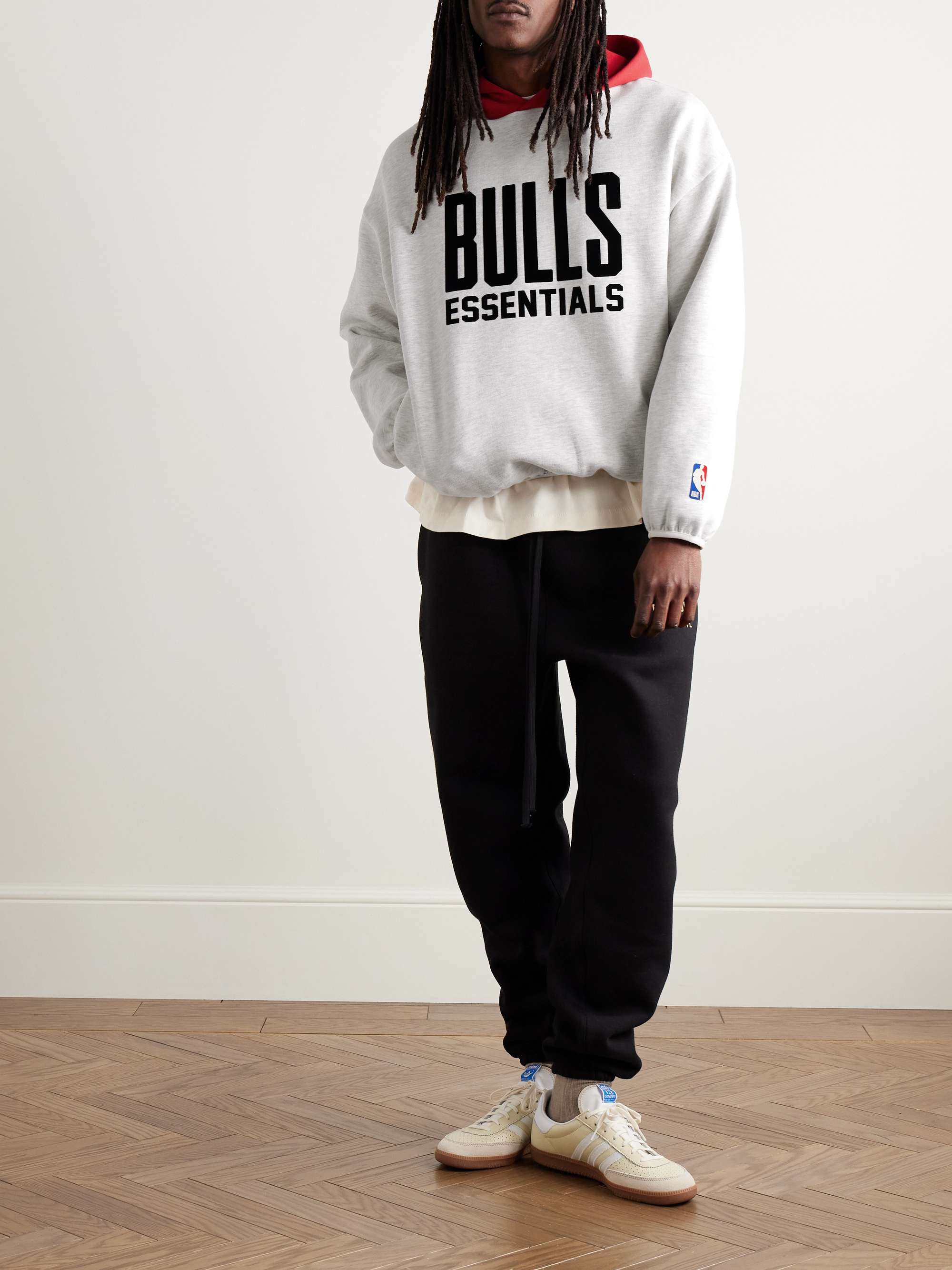 + NBA Chicago Bulls Cropped Appliquéd Cotton-Blend Jersey Hoodie view