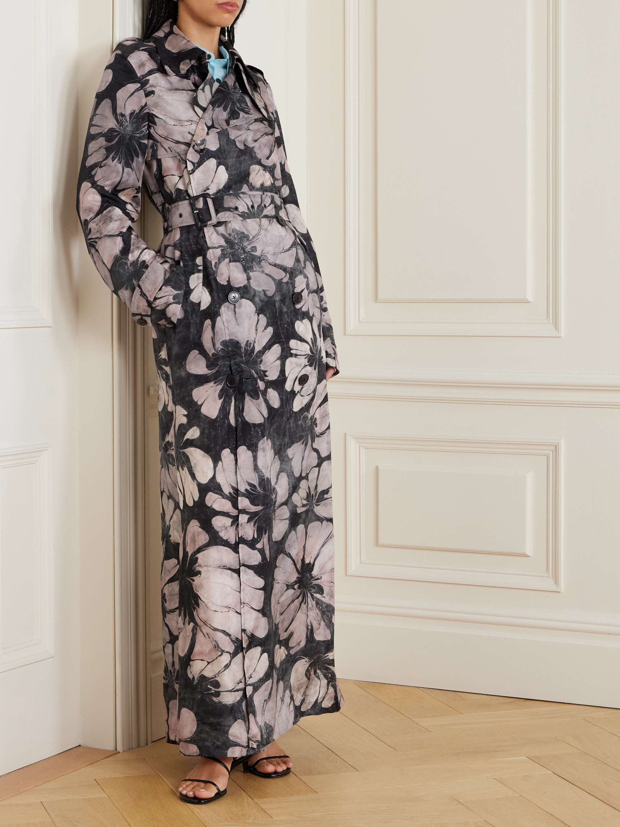 Double-breasted floral-print silk trench coat view