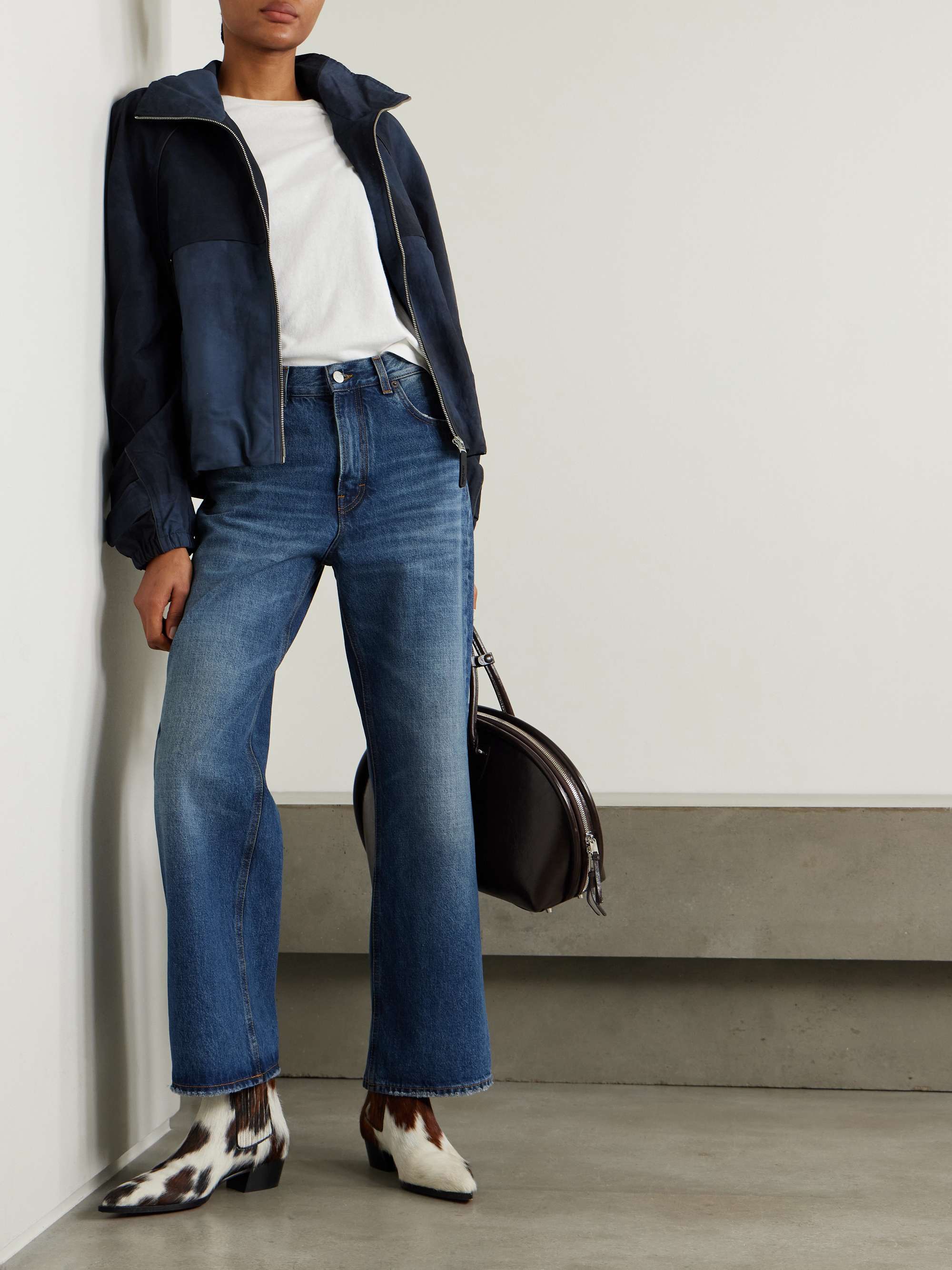 Korea distressed high-rise wide-leg jeans view