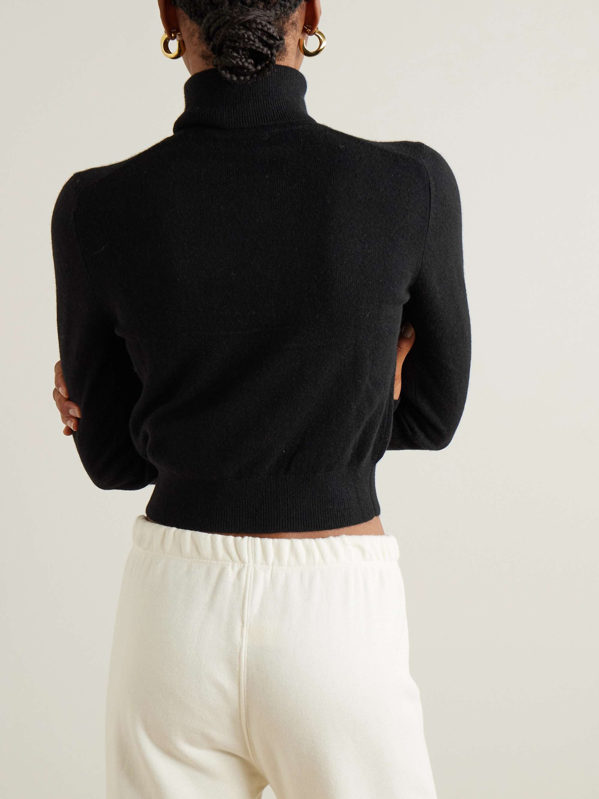 Etienne cashmere turtleneck sweater view