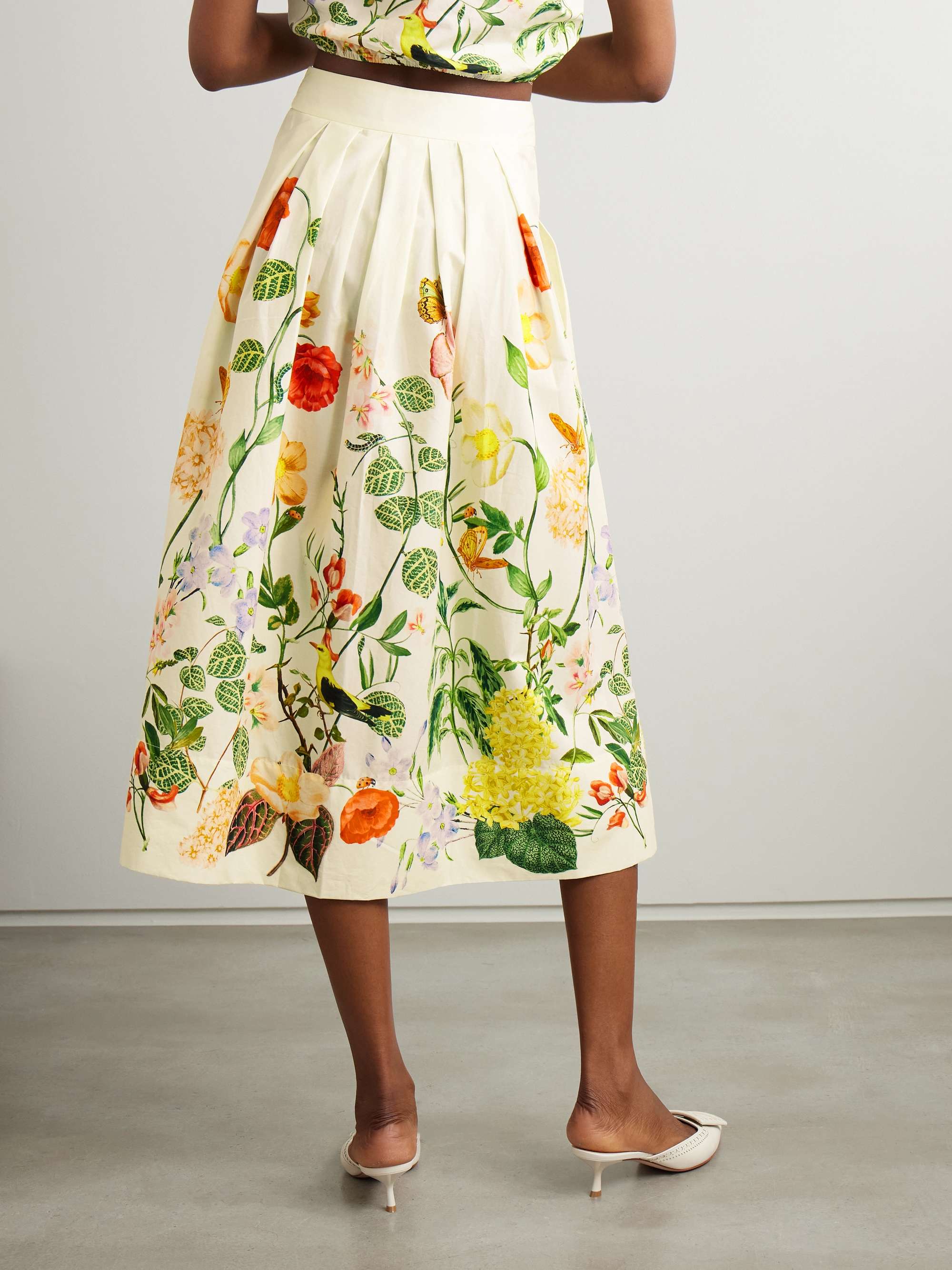 Marge button-embellished floral-print pleated cotton-poplin midi skirt view