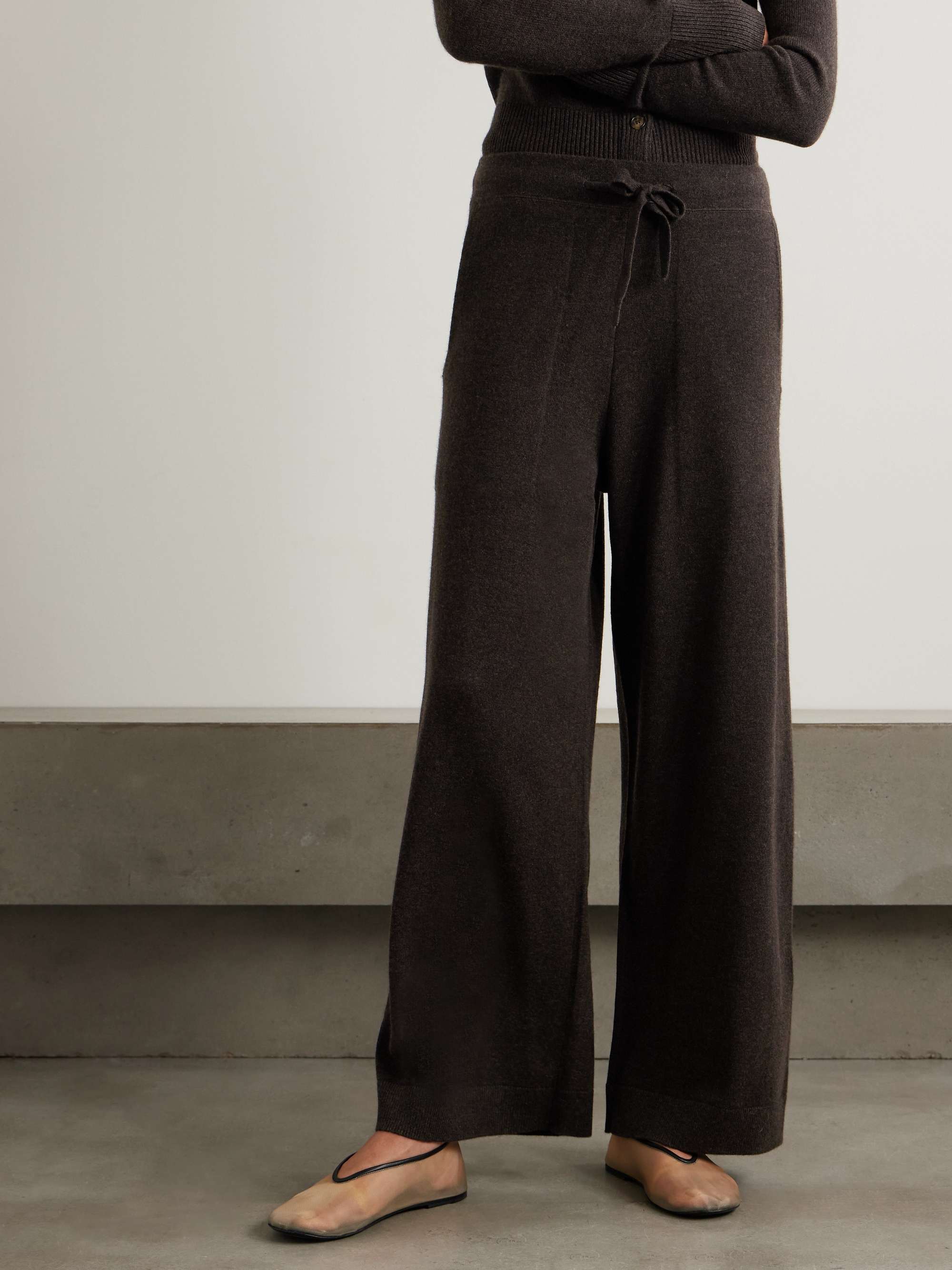 Suria organic cashmere wide-leg pants view