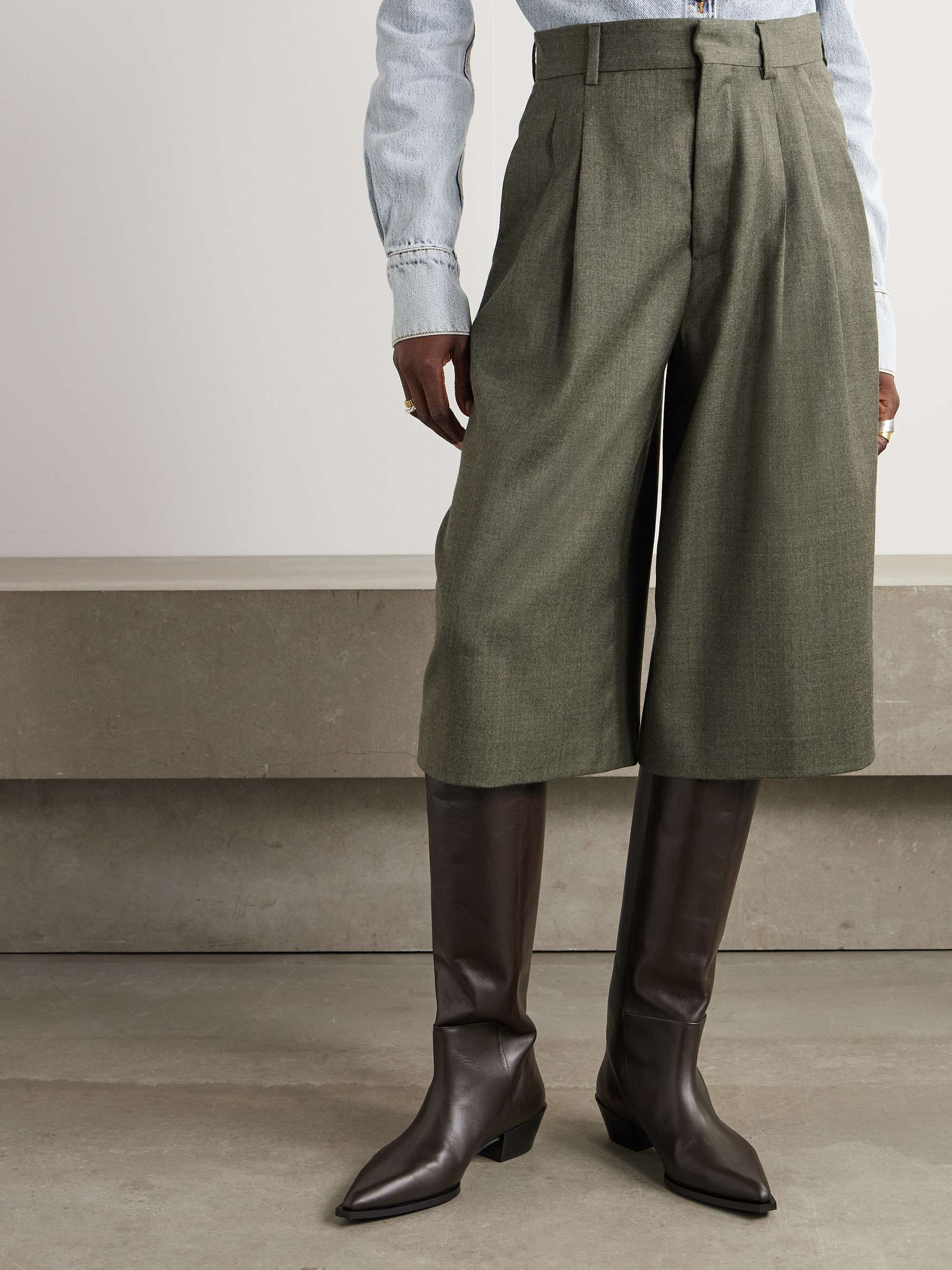 Pleated wool-blend shorts view
