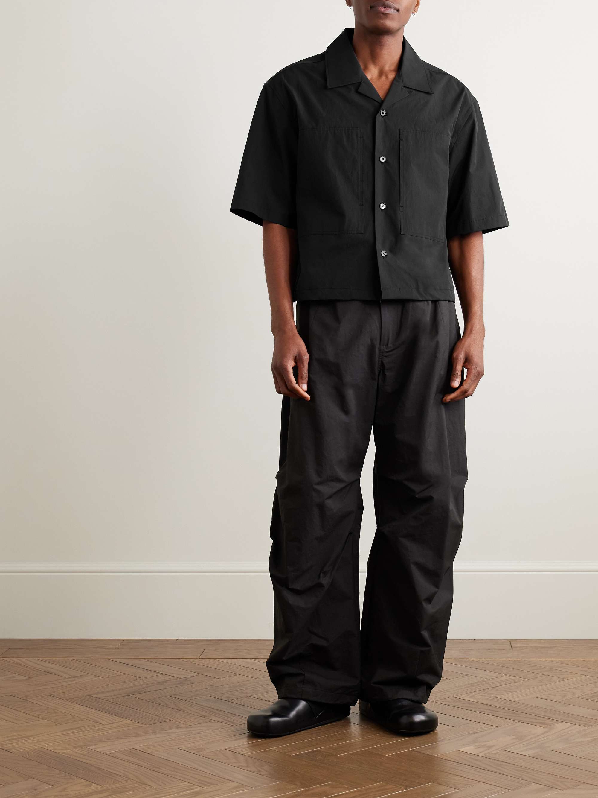 Cropped Convertible-Collar Poplin Shirt view