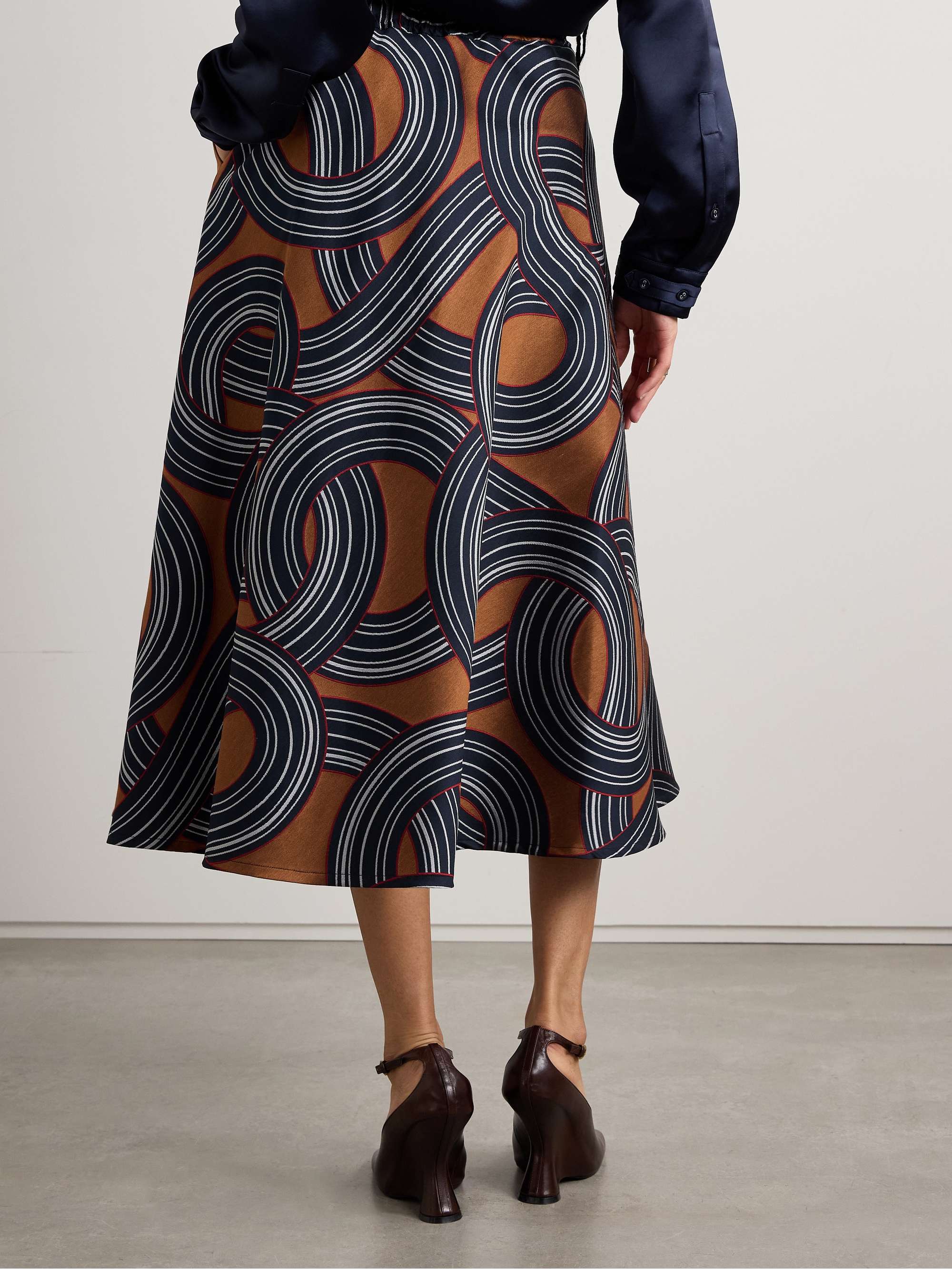 Jacquard midi skirt view