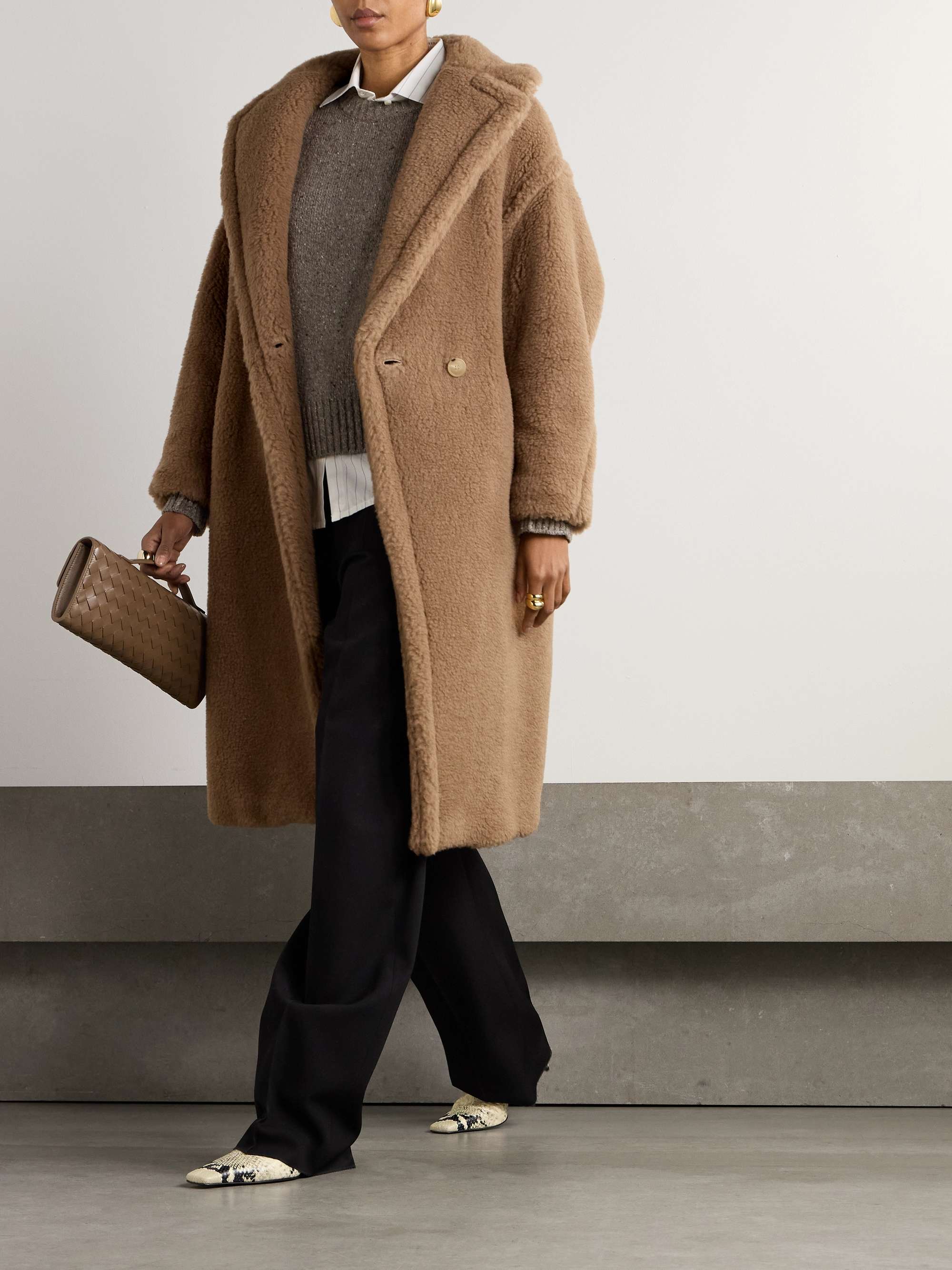 Teddy Bear Icon oversized camel hair and silk-blend coat view