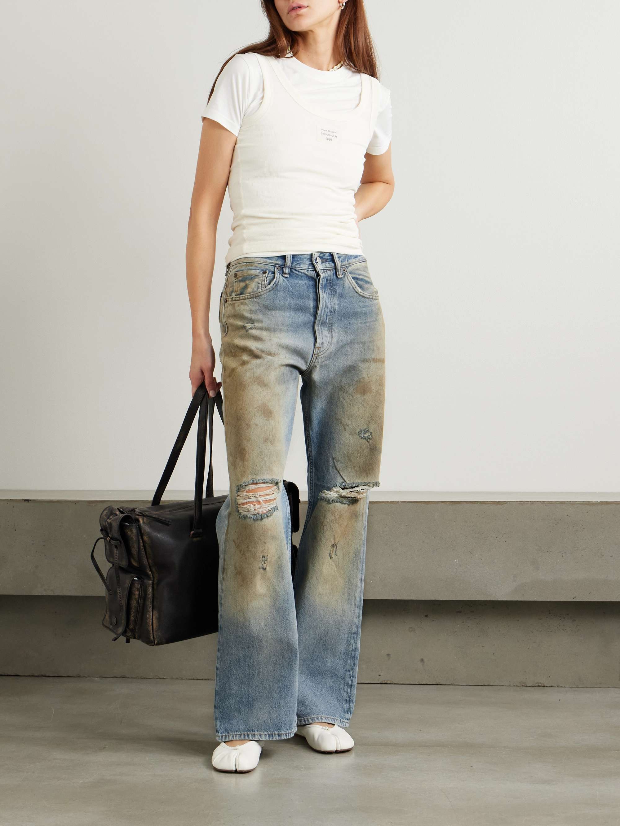 2021 distressed mid-rise jeans view