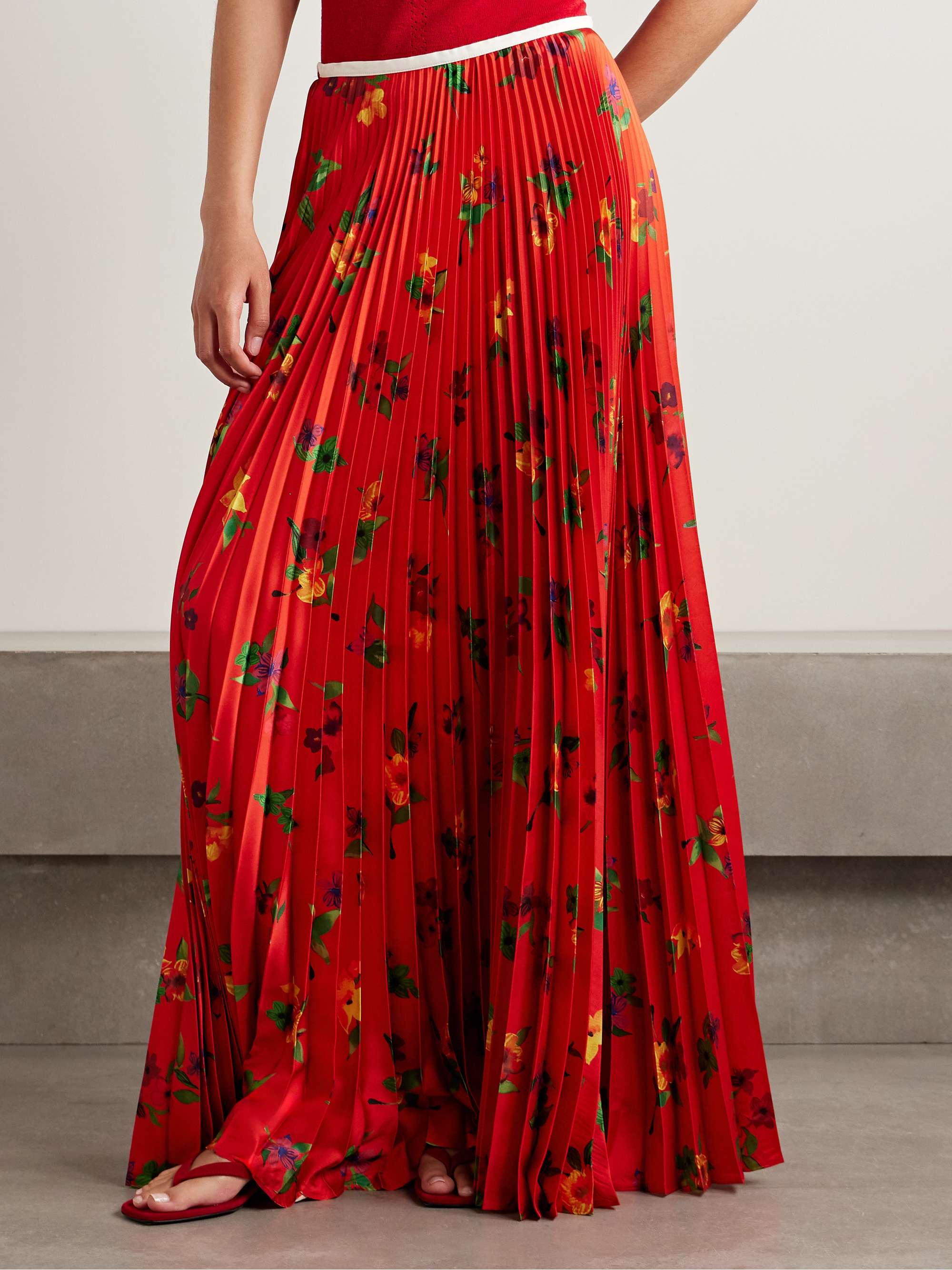 Sunray pleated floral-print satin maxi skirt view