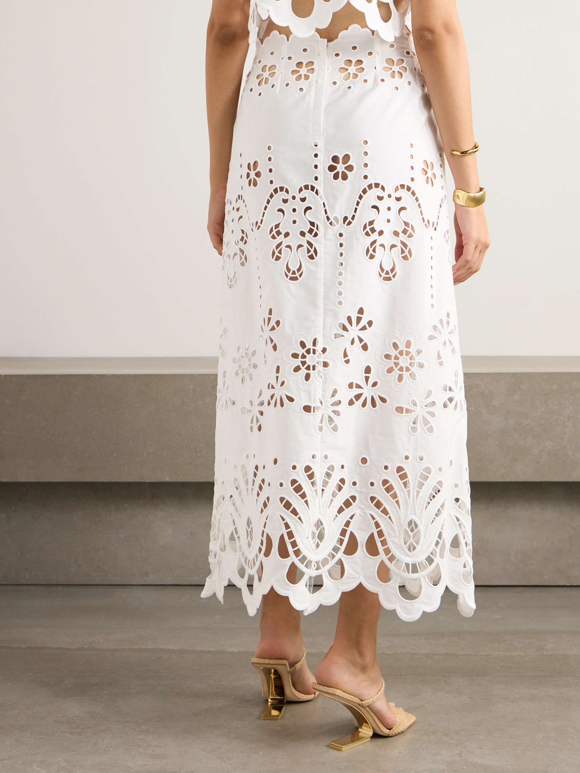 Broderie anglaise cotton-blend poplin maxi skirt view