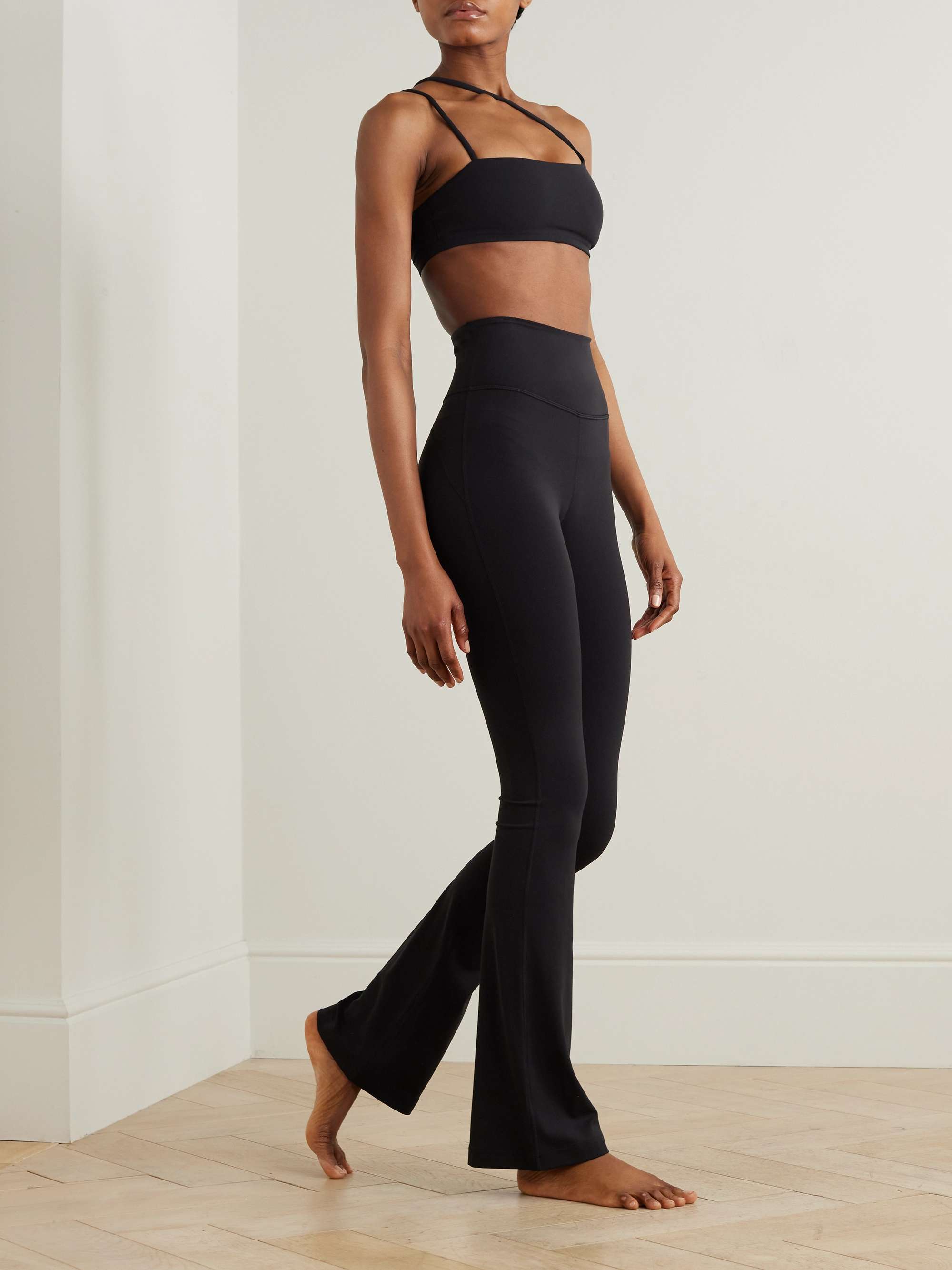 Asymmetric stretch sports bra view